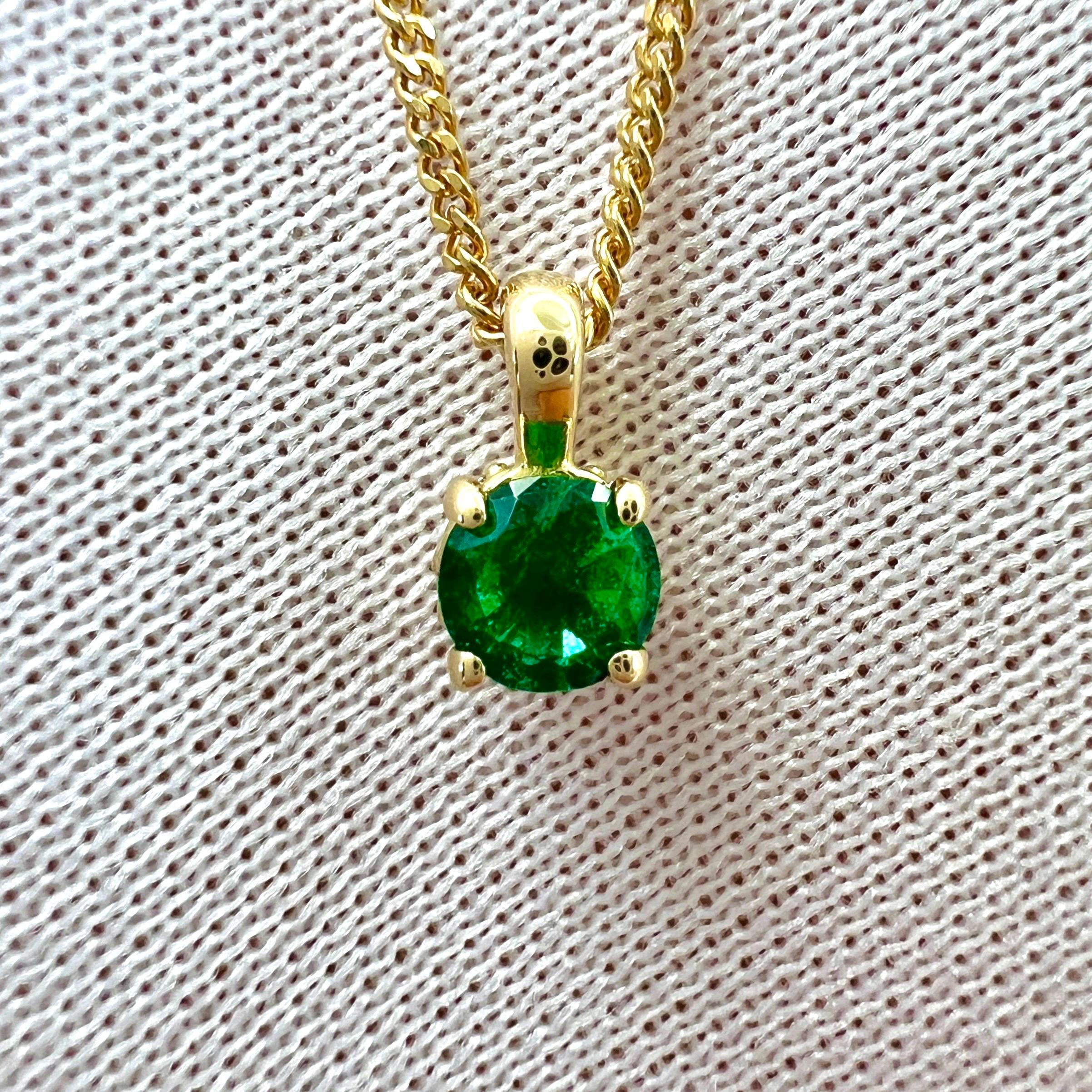Natural 4mm Vivid Green Round Cut Emerald Diamond 18k Gold Hidden Halo Pendant For Sale 1