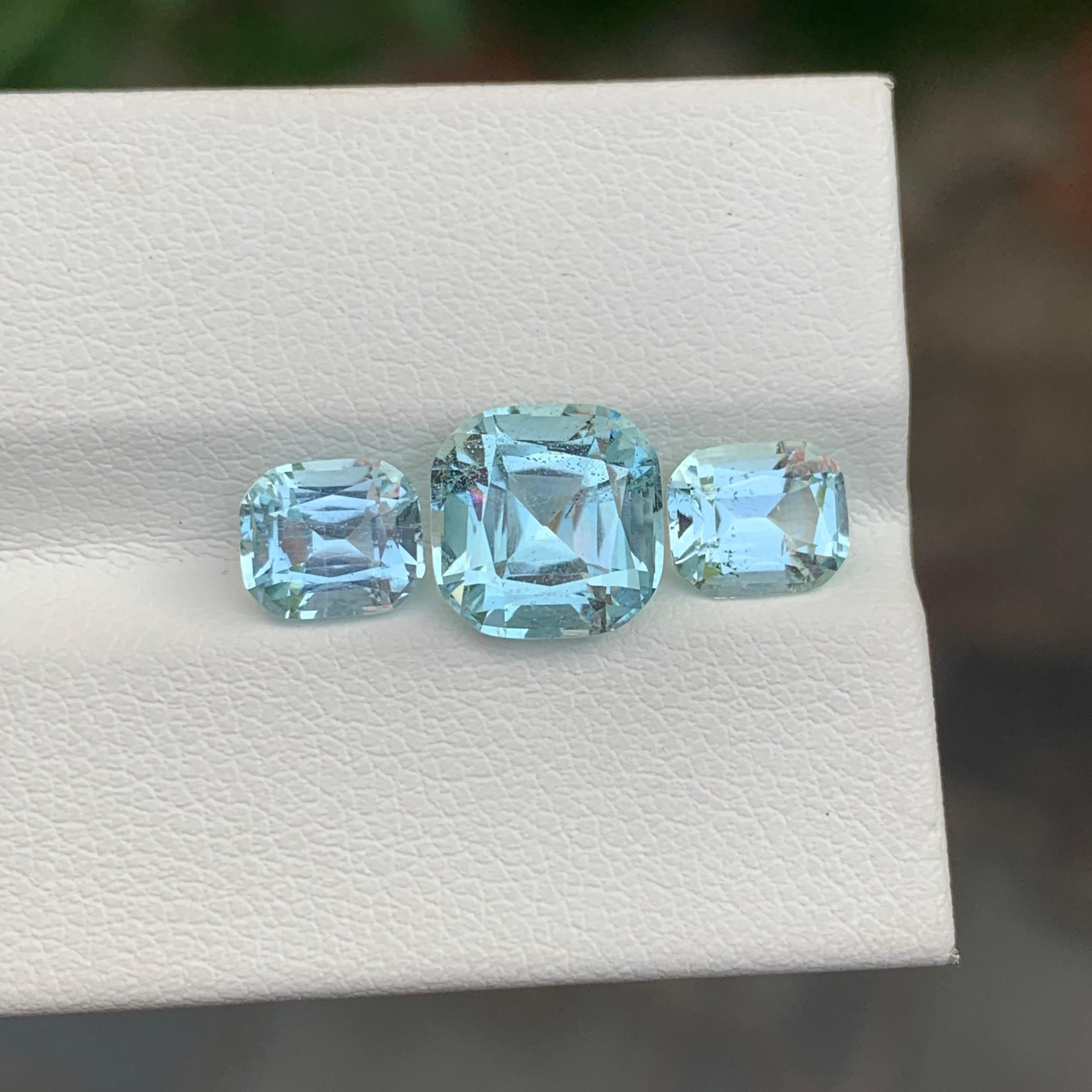 Natürliche 5,00 Karat Facettierte Aquamarin Set Cushion Form Edelstein aus Pakistan Mine im Zustand „Neu“ im Angebot in Peshawar, PK