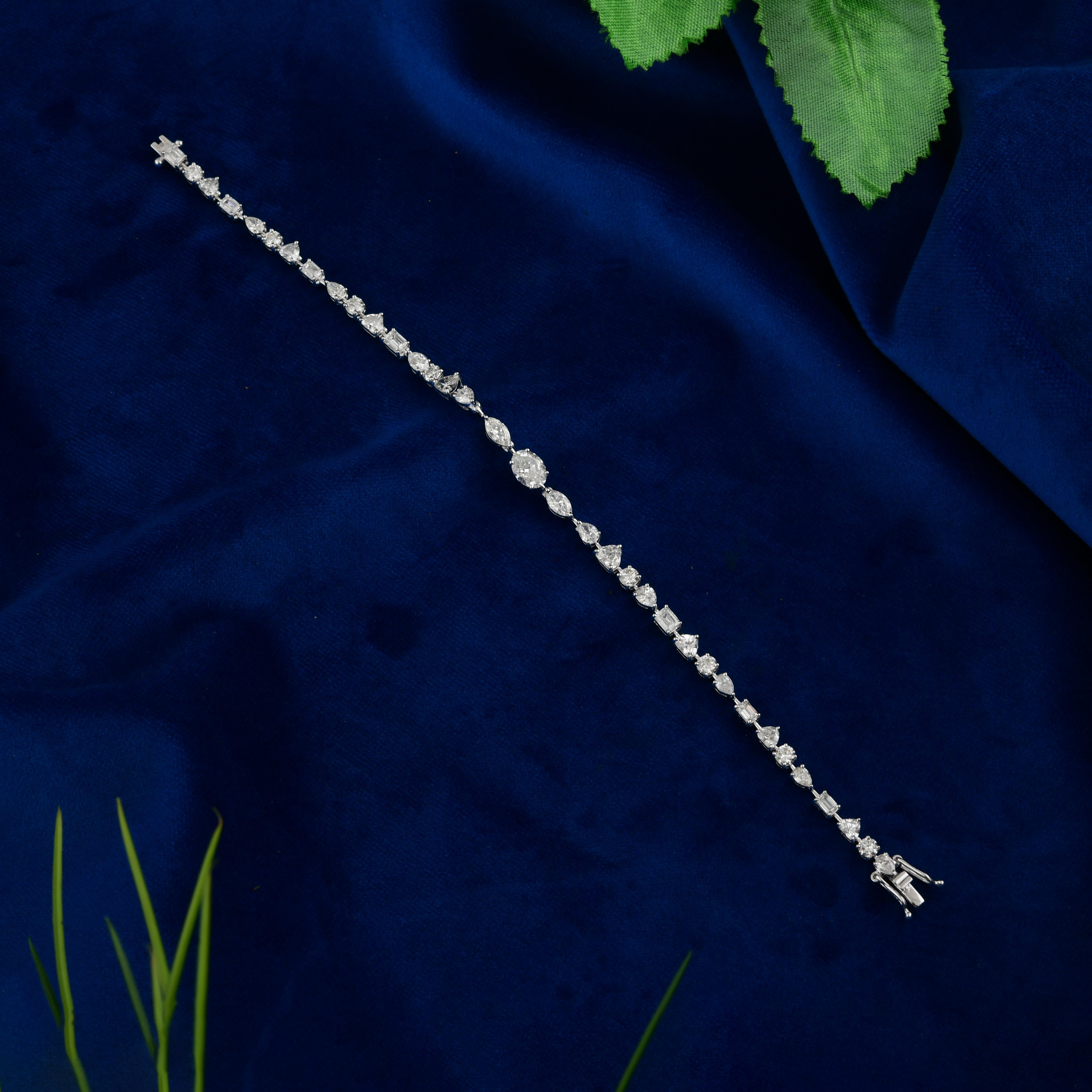 Women's Natural 5.07 Carat SI/H Multi Shape Diamond Bracelet 18 Karat White Gold Jewelry For Sale