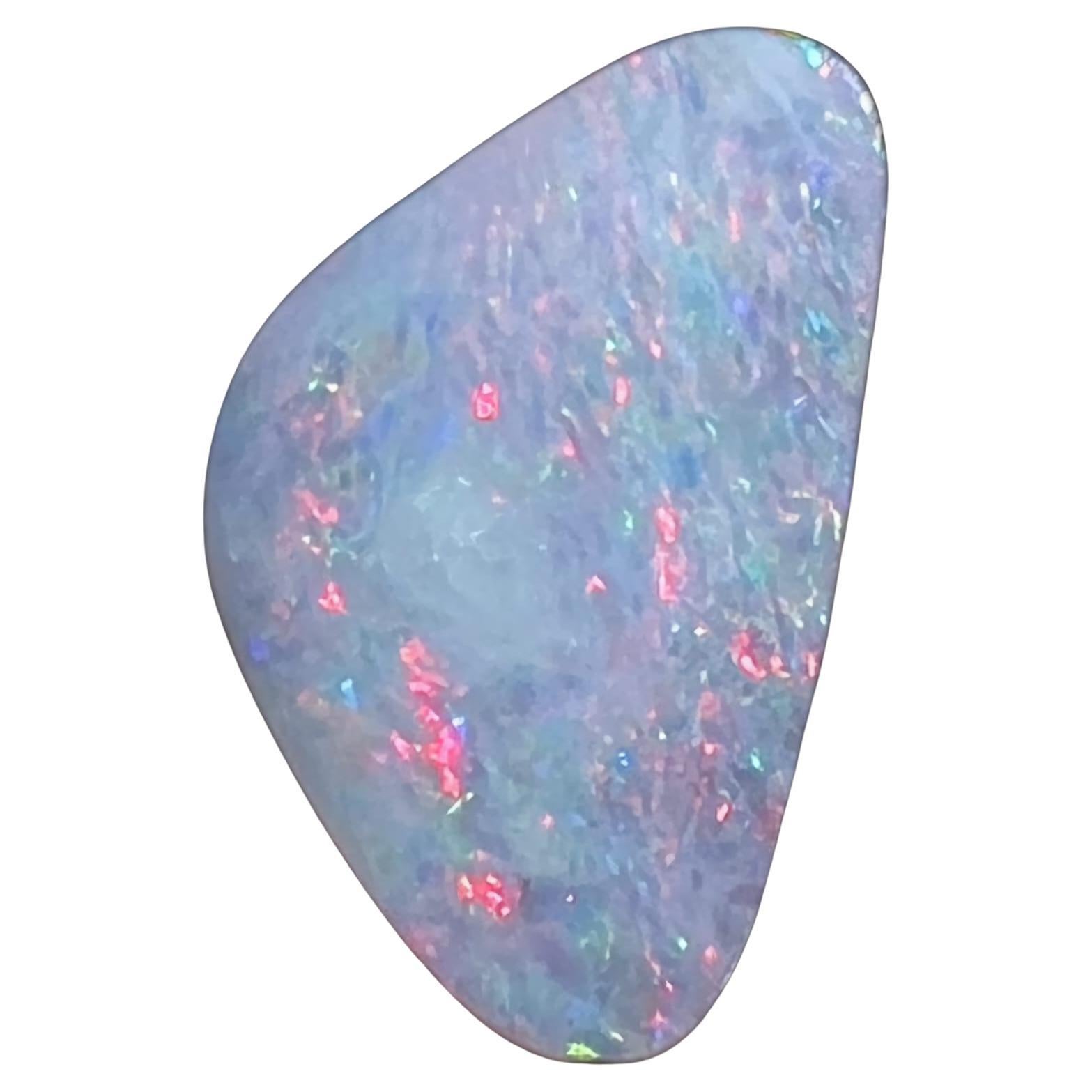 Opale rocheuse rose australienne de 5,24 carats extraite par Sue Cooper