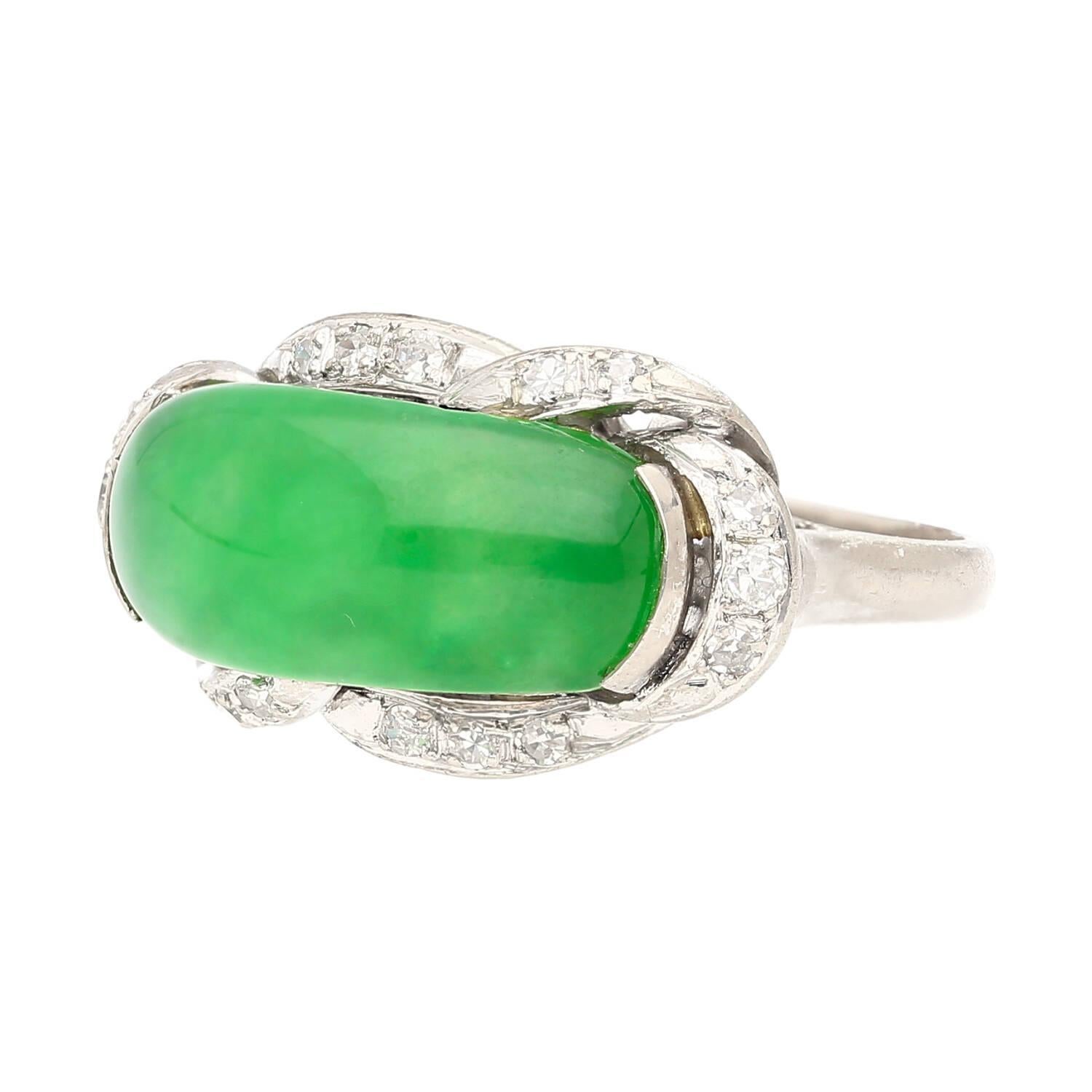 Natural 5.29 Carat Jade & Diamond in Ornate 18K White Gold Ring For Sale 2