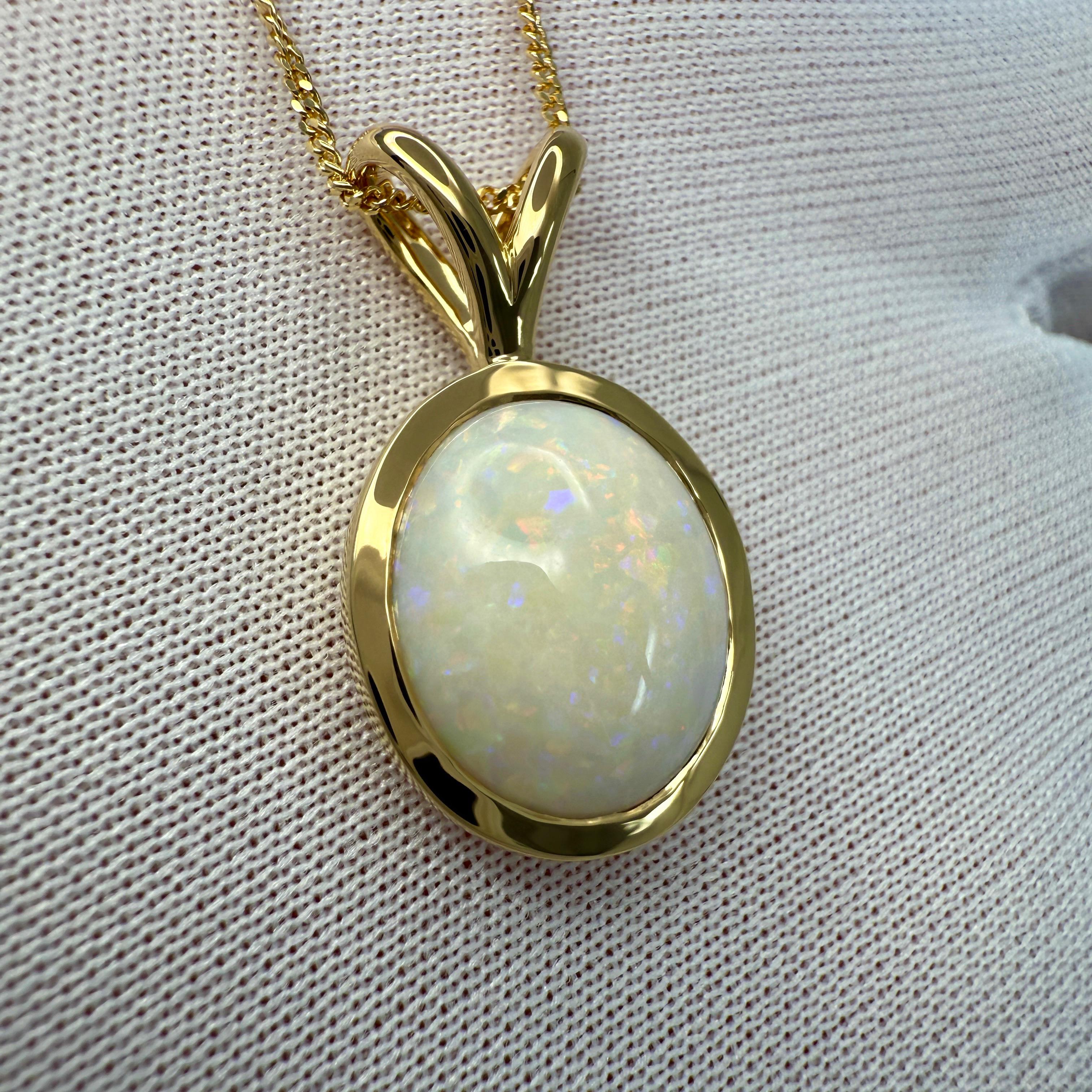 Collier pendentif en or jaune 18k Nature 5.47ct Australian Opal Oval Cabochon Neuf - En vente à Birmingham, GB