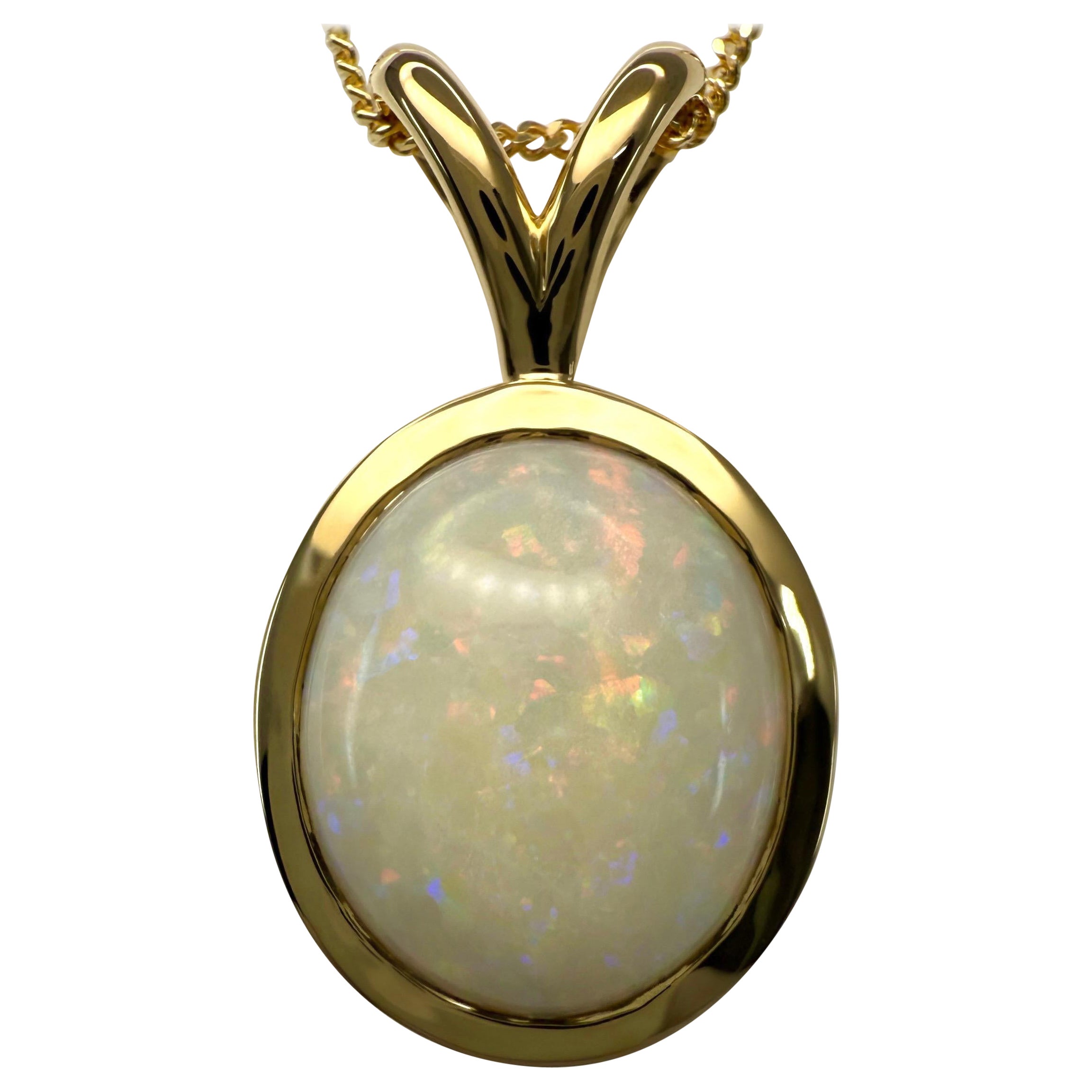 Natural 5.47ct Australian Opal Oval Cabochon 18k Yellow Gold Pendant Necklace