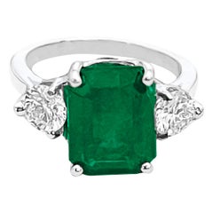 Natural 5.5 Carat Emerald Cut Emerald & 1.06 Carat Diamond Ring Platinum