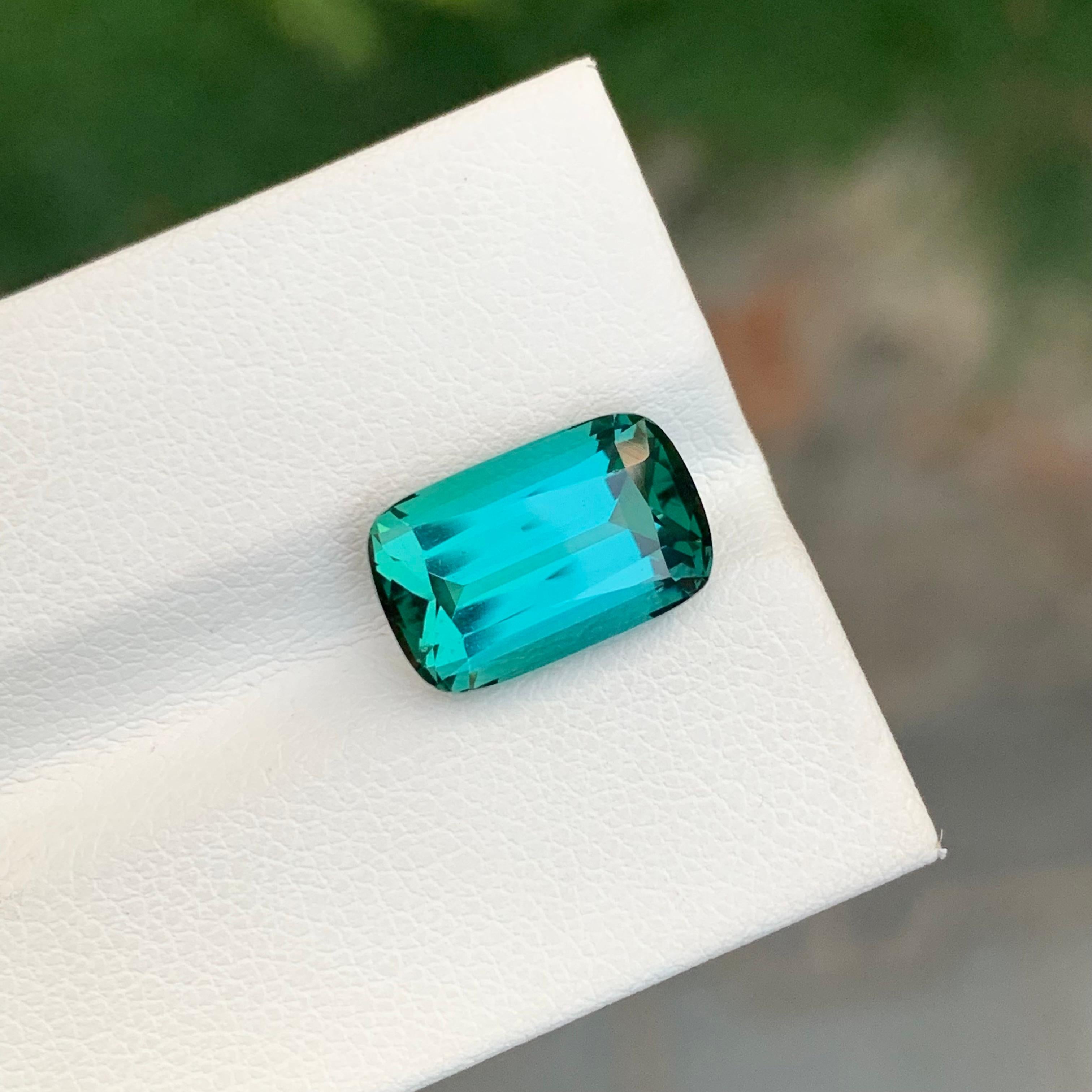 Natural 5.70 Carat Faceted Lagoon Tourmaline Cushion Shape Gemstone For Ring In New Condition For Sale In Peshawar, PK