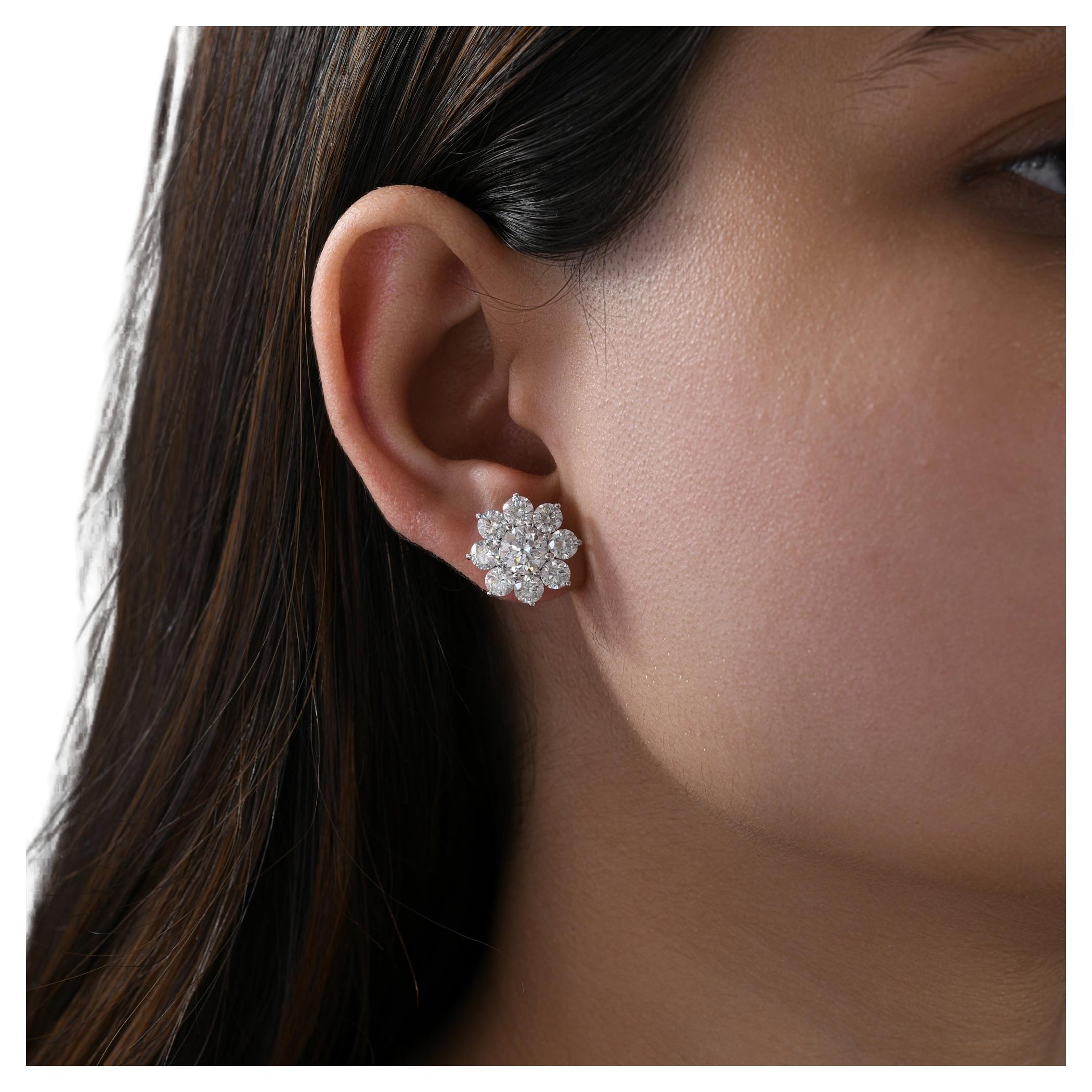 Natural 5.79 Carat SI/H Diamond Flower Stud Earrings 14 Karat White Gold Jewelry en venta