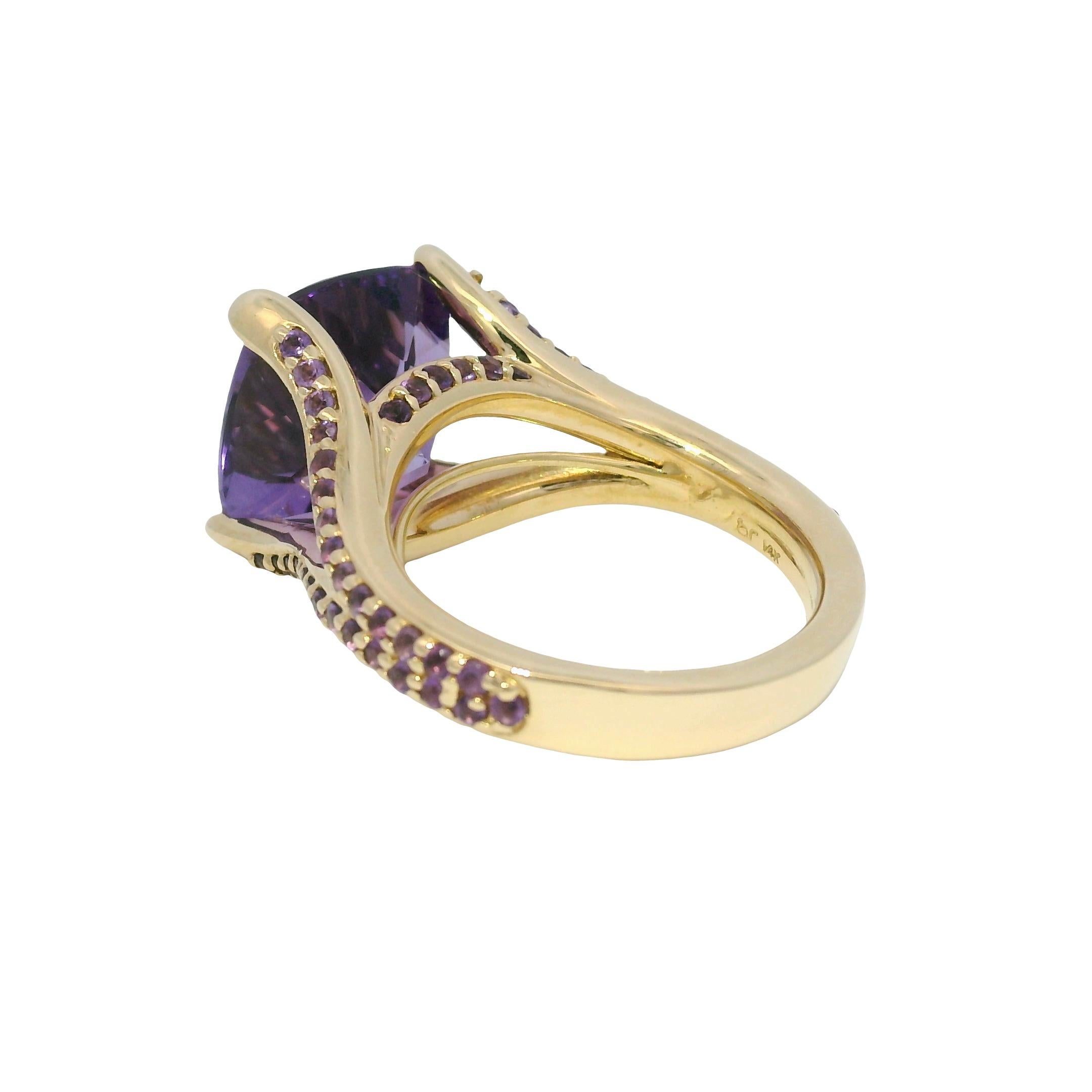 Nature 5.8 Carat Purple Amethyst 14-Karat Split Shank Ring In Stock Pour femmes en vente