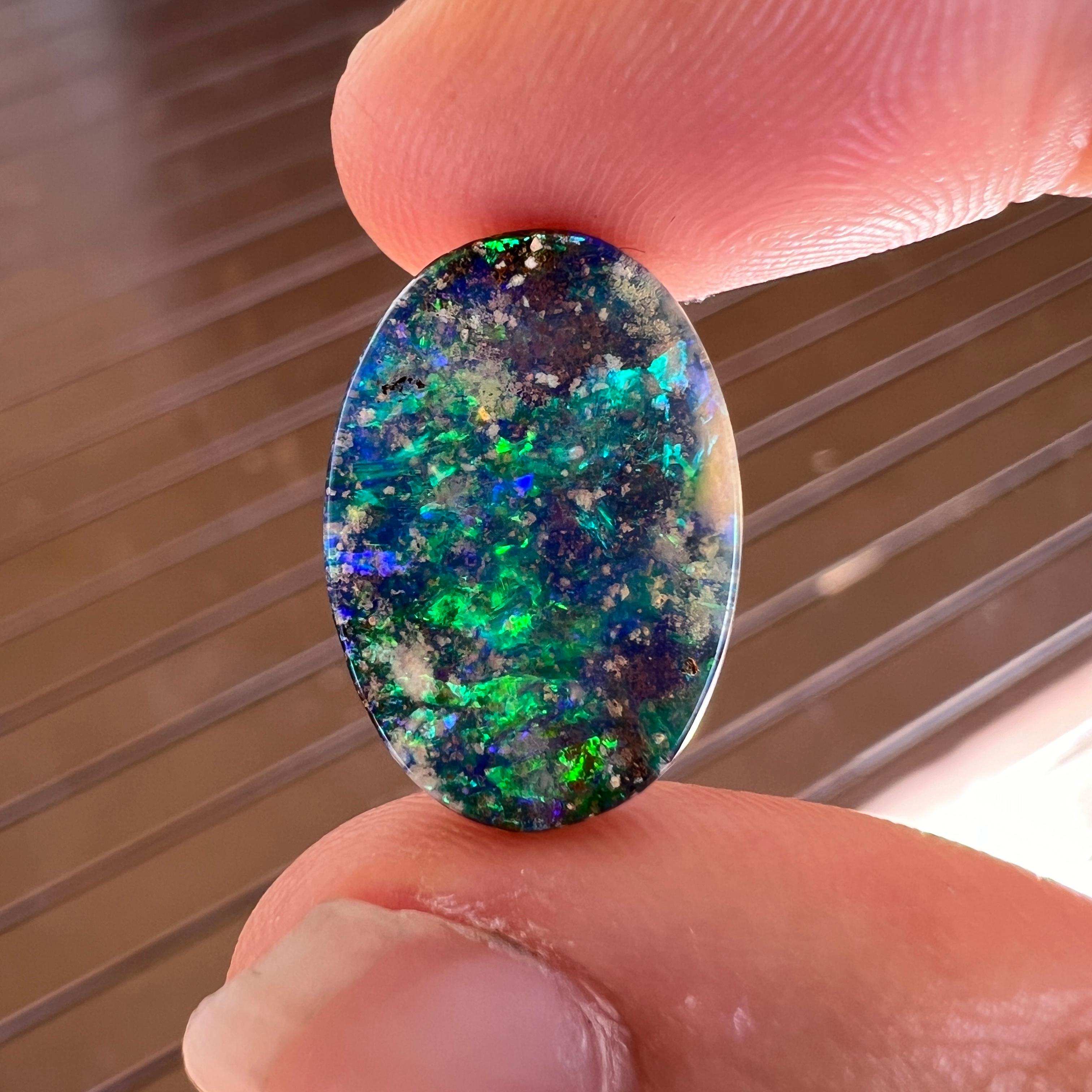 Natural 5.89 Ct Australian boulder opal mined by Sue Cooper In New Condition For Sale In BELCONNEN, ACT