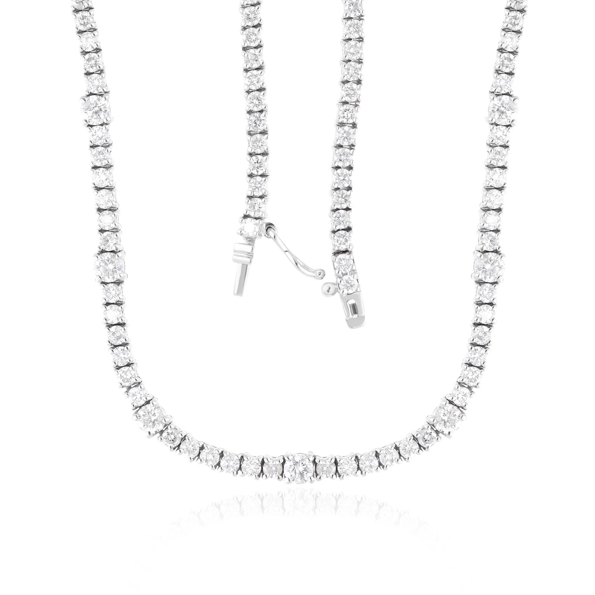 Taille ronde Nature 5.97 Carat Round Diamond Tennis Chain Necklace 14 Karat White Gold en vente