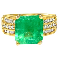 Natural 6.00 Carat Colombian Emerald and Diamond Ring