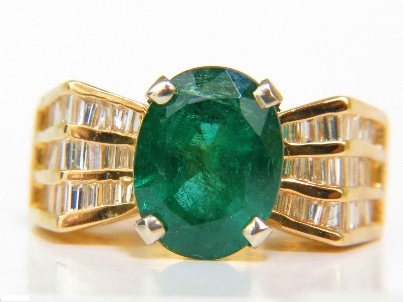 Natürlicher 6,10 Karat natürlicher Smaragd-Diamant-Ring Mod Deco Dreireihige Baguettes A+ im Zustand „Neu“ im Angebot in New York, NY
