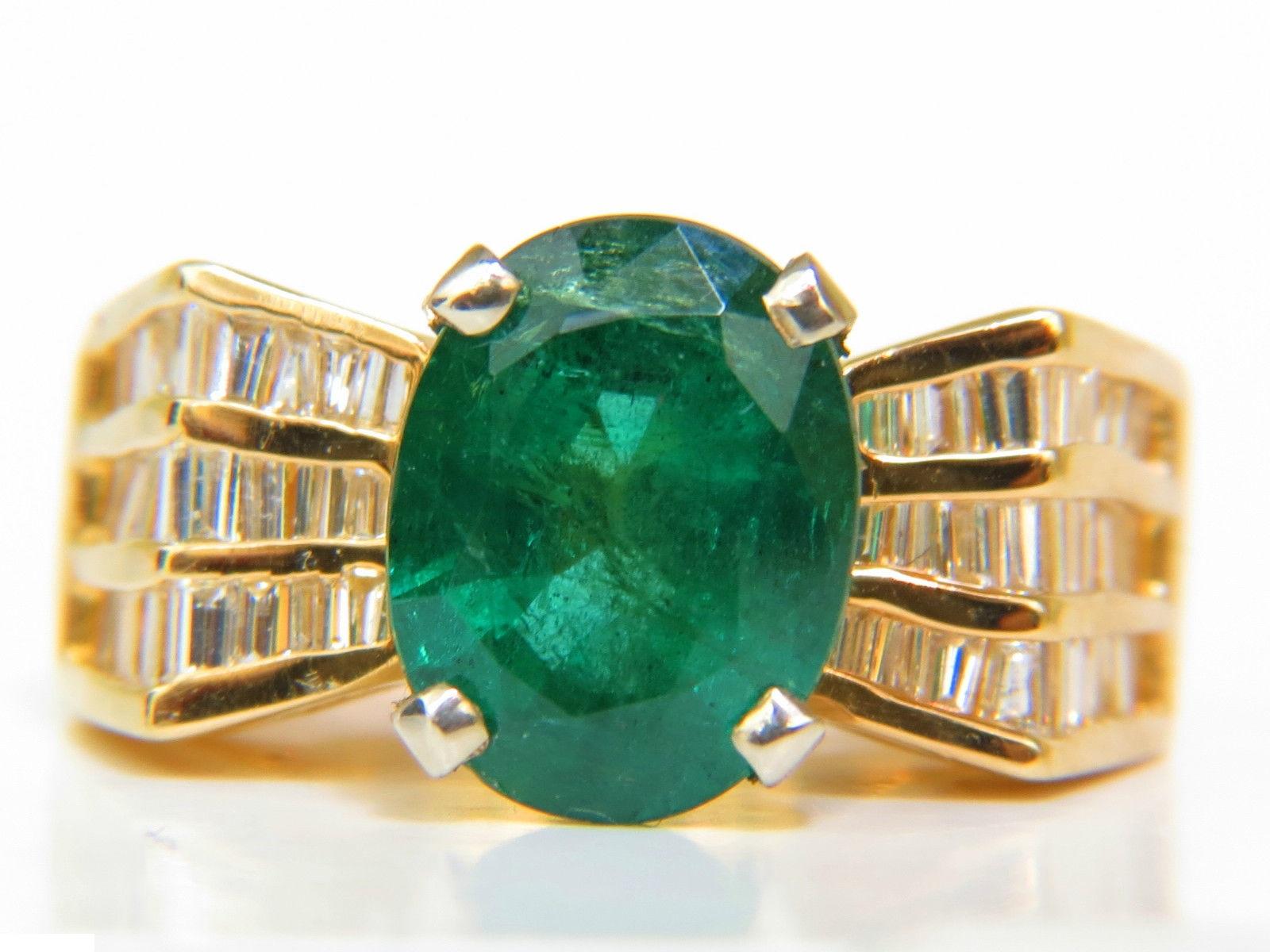 Natürlicher 6,10 Karat natürlicher Smaragd-Diamant-Ring Mod Deco Dreireihige Baguettes A+ für Damen oder Herren im Angebot