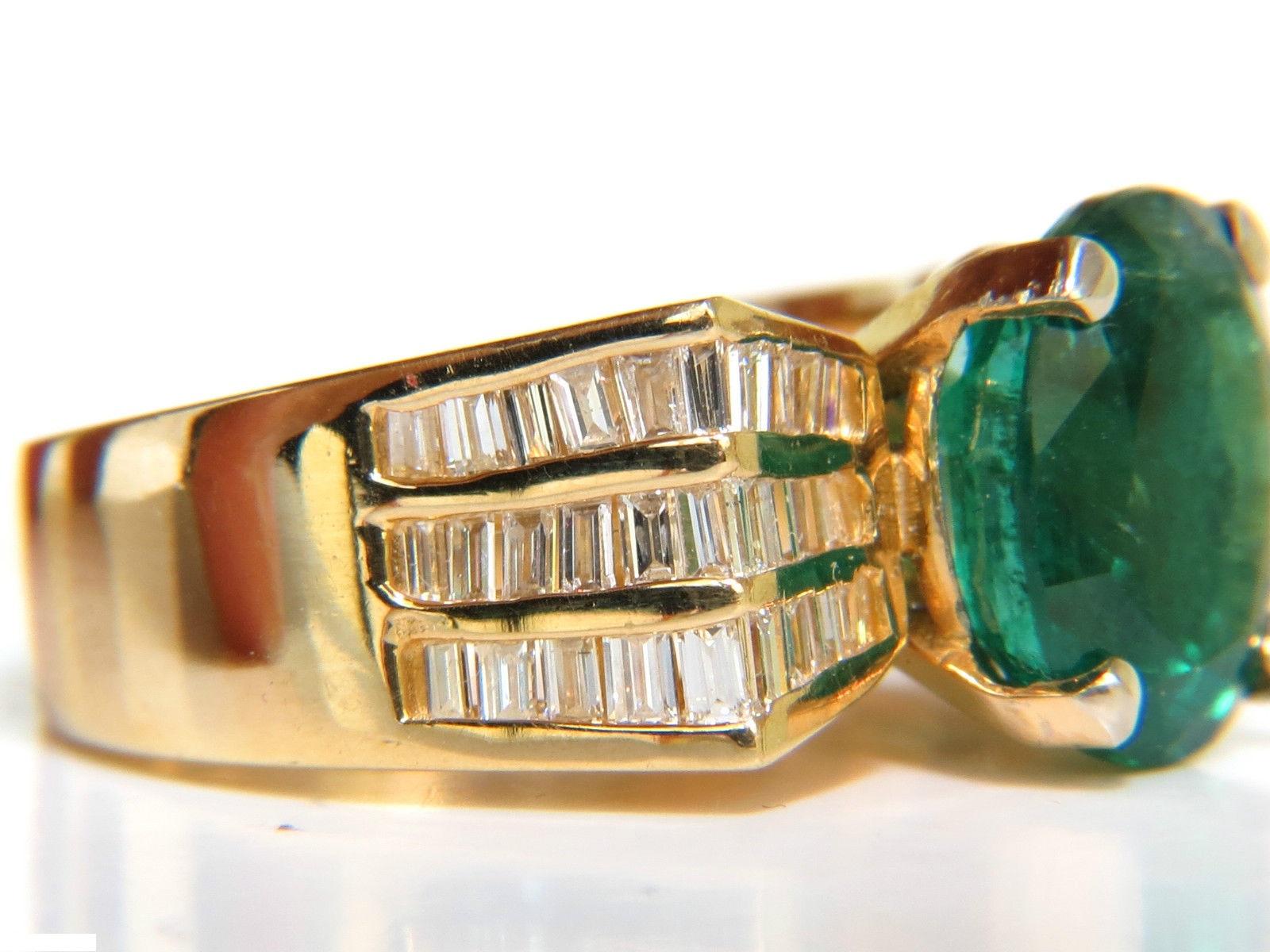 Nature 6.10 Carat Natural Emerald Diamond Ring Mod Deco Three-Row Baguettes A+ en vente 1
