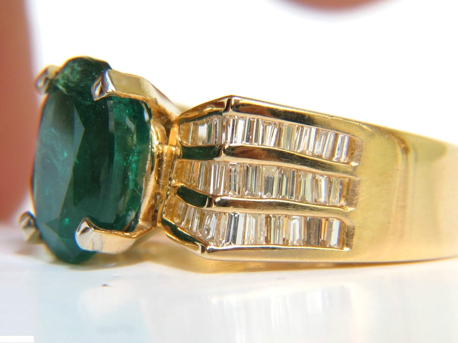 Nature 6.10 Carat Natural Emerald Diamond Ring Mod Deco Three-Row Baguettes A+ en vente 3