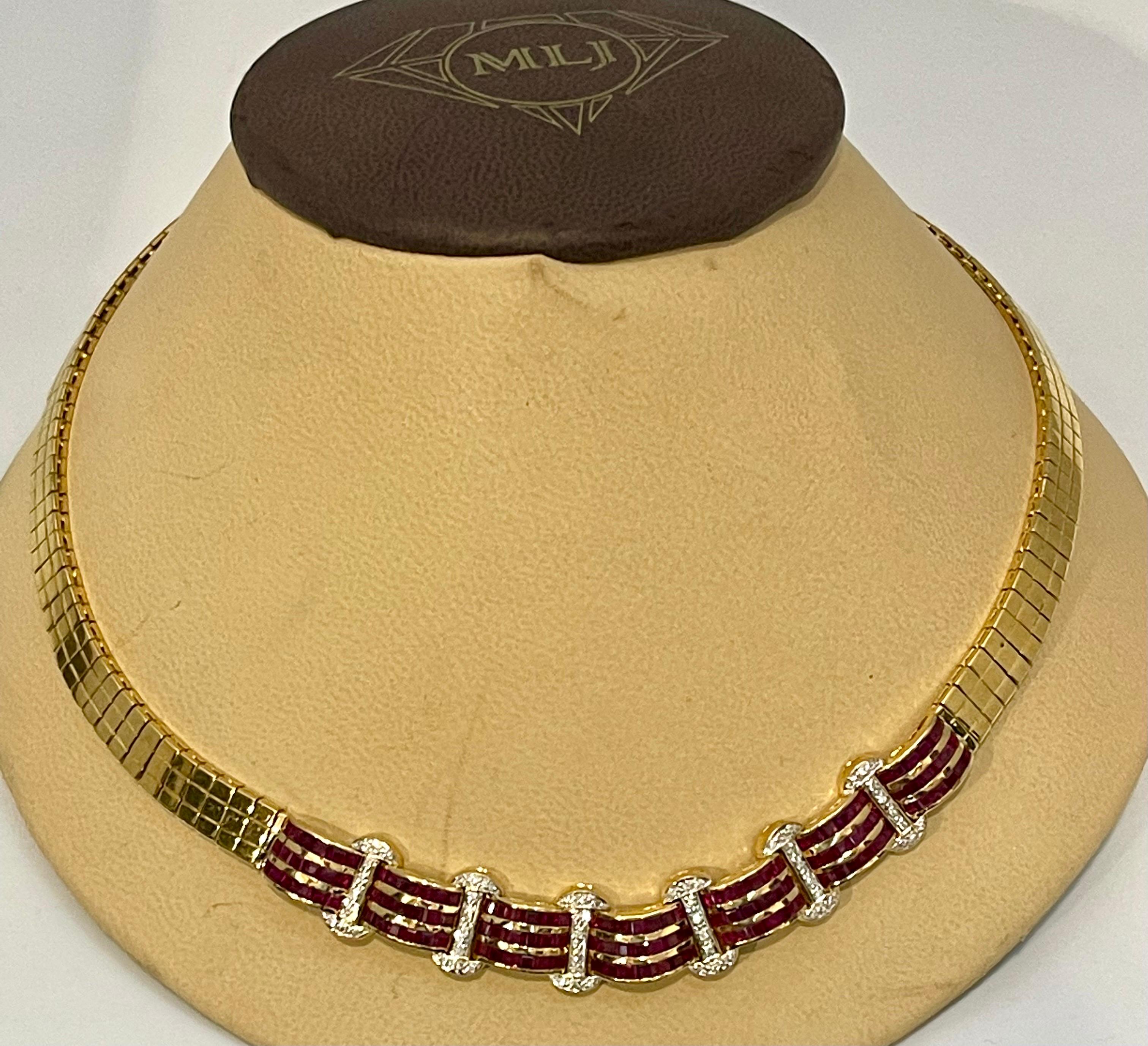 Natural 7Ct Ruby & 2 Ct Diamond Necklace 18 Karat Yellow Gold with Ring 68 Grams For Sale 4