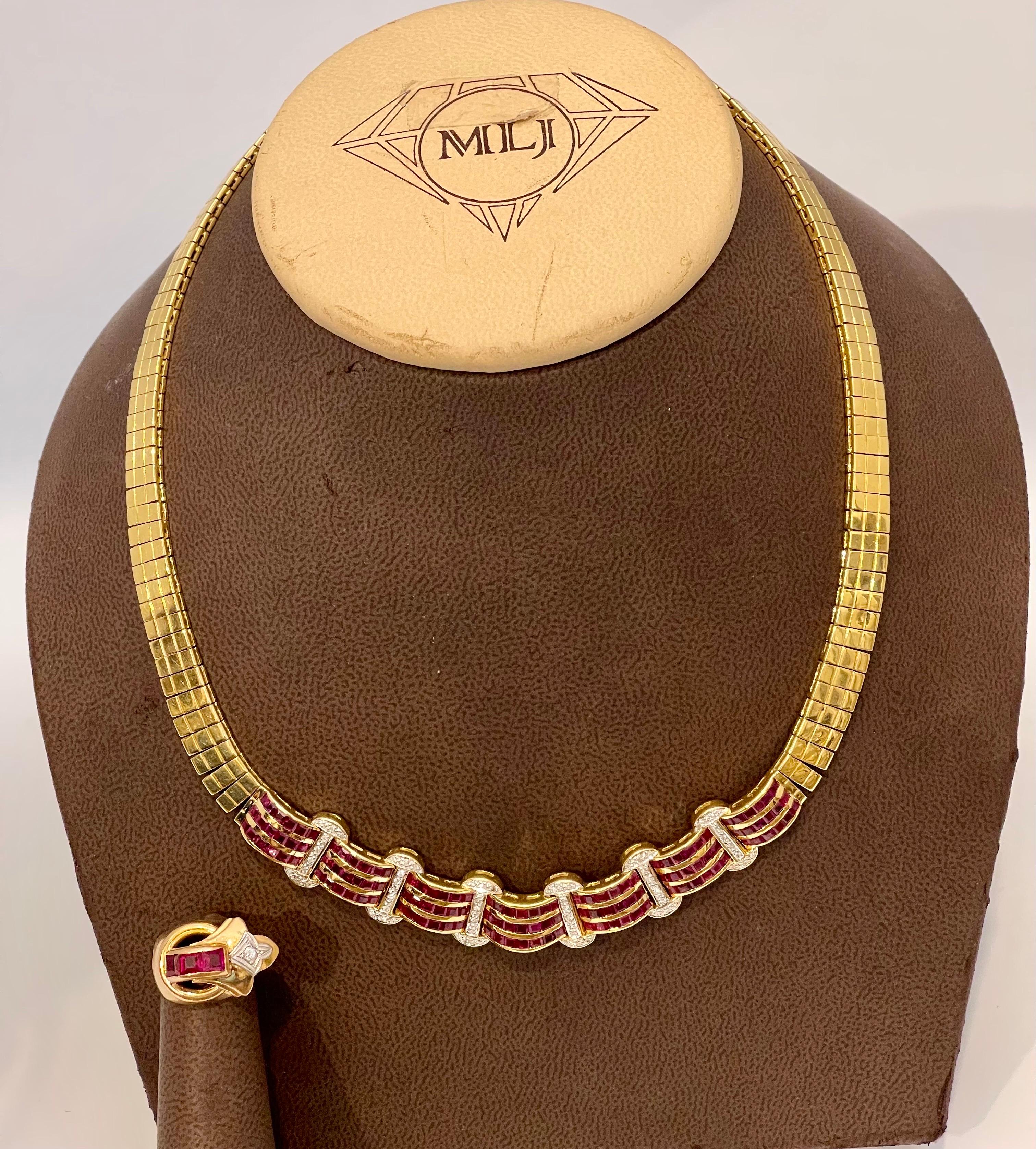 Collar de Rubí Natural de 7 Quilates y Diamantes de 2 Quilates en Oro Amarillo de 18 Kilates con Anillo 68 Gramos en venta 1