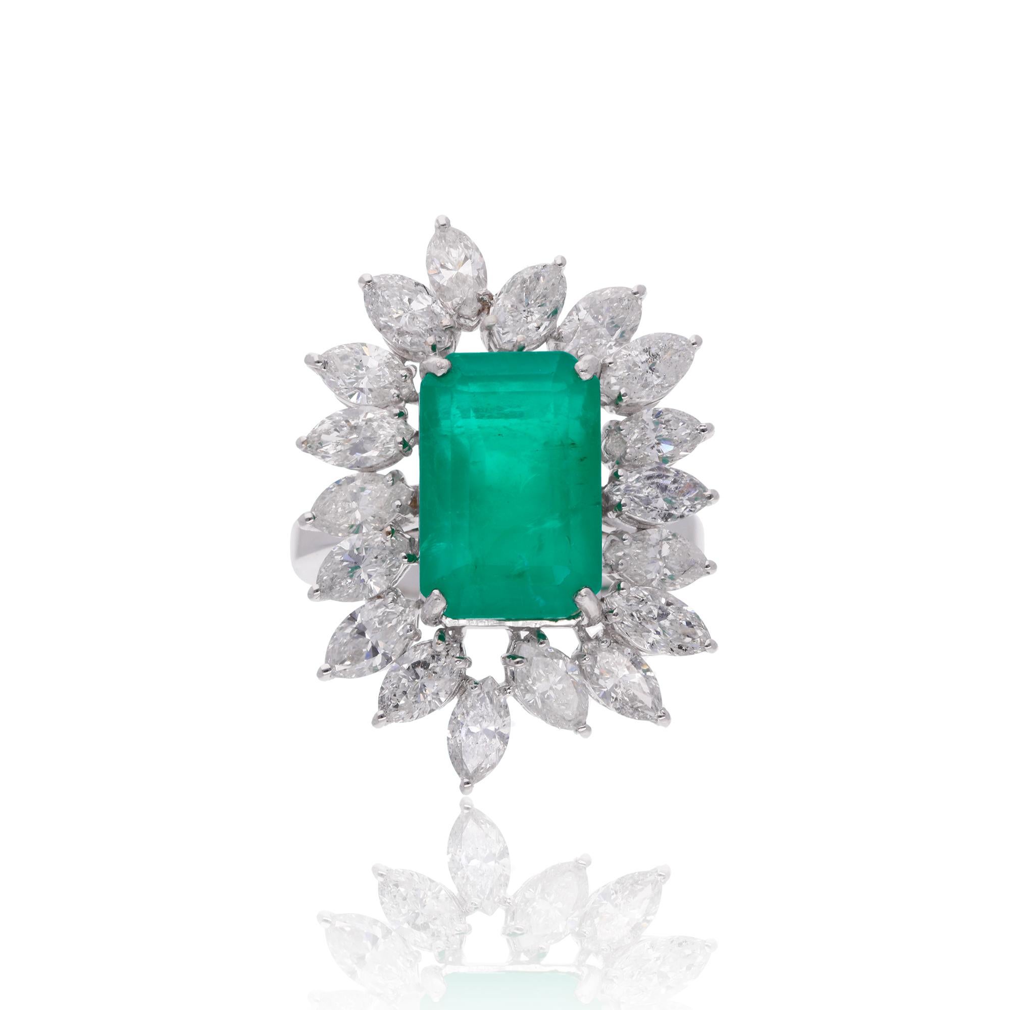 Im Angebot: Natürlicher 7.08Ct Smaragd Geburtsstein Diamant Halo 18K Weißgold Cocktail Ring () 7