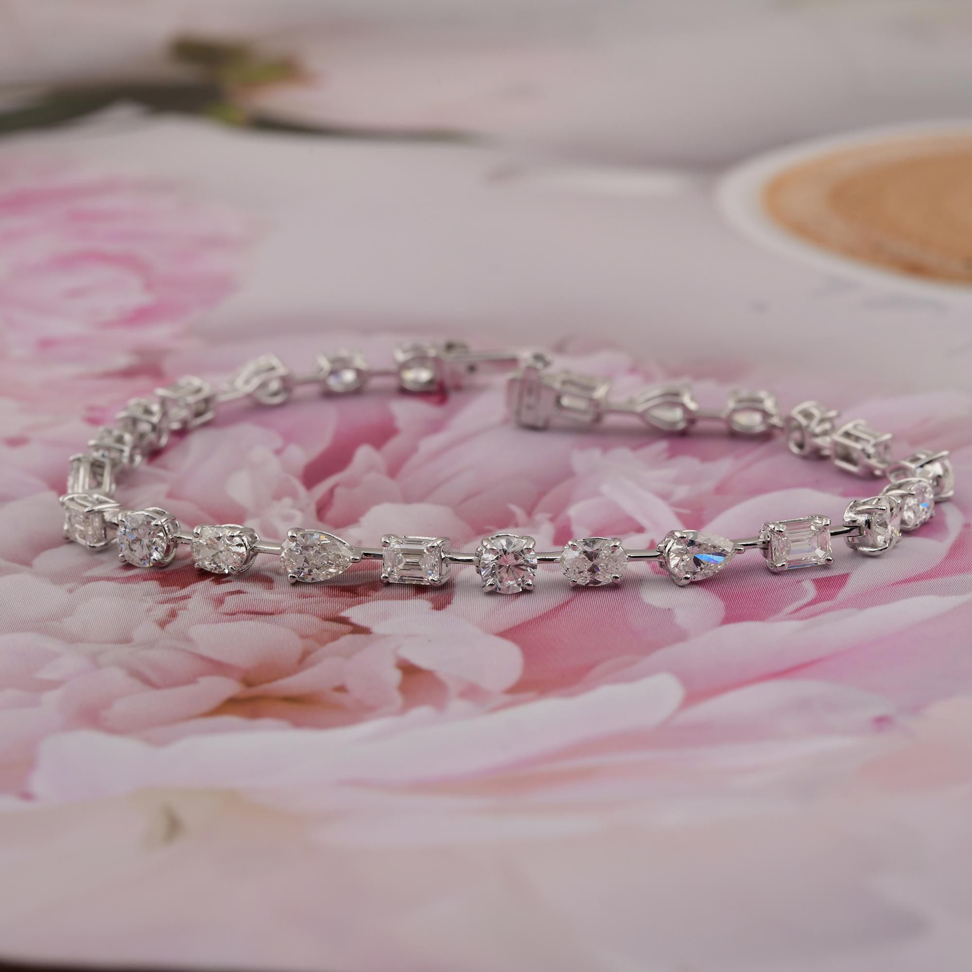 Natural 7.53 Carat SI/H Multi Shape Diamond Bracelet 14 Karat White Gold Jewelry In New Condition For Sale In Diera, Dubai