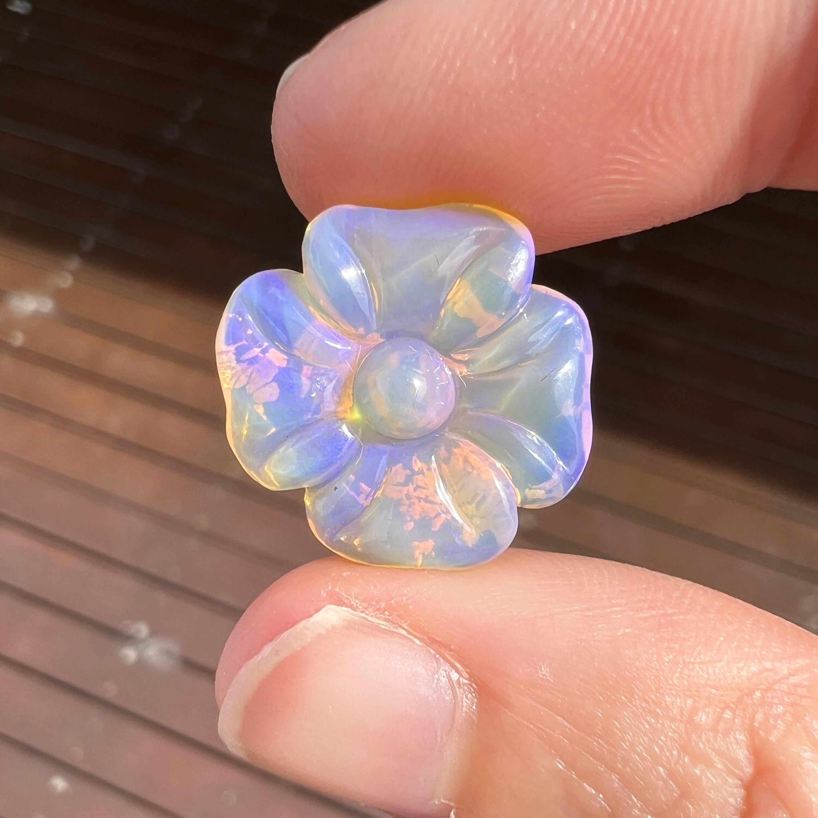 Cabochon Natural 7.61 Ct Australian carved flower opal mined by Sue Cooper For Sale