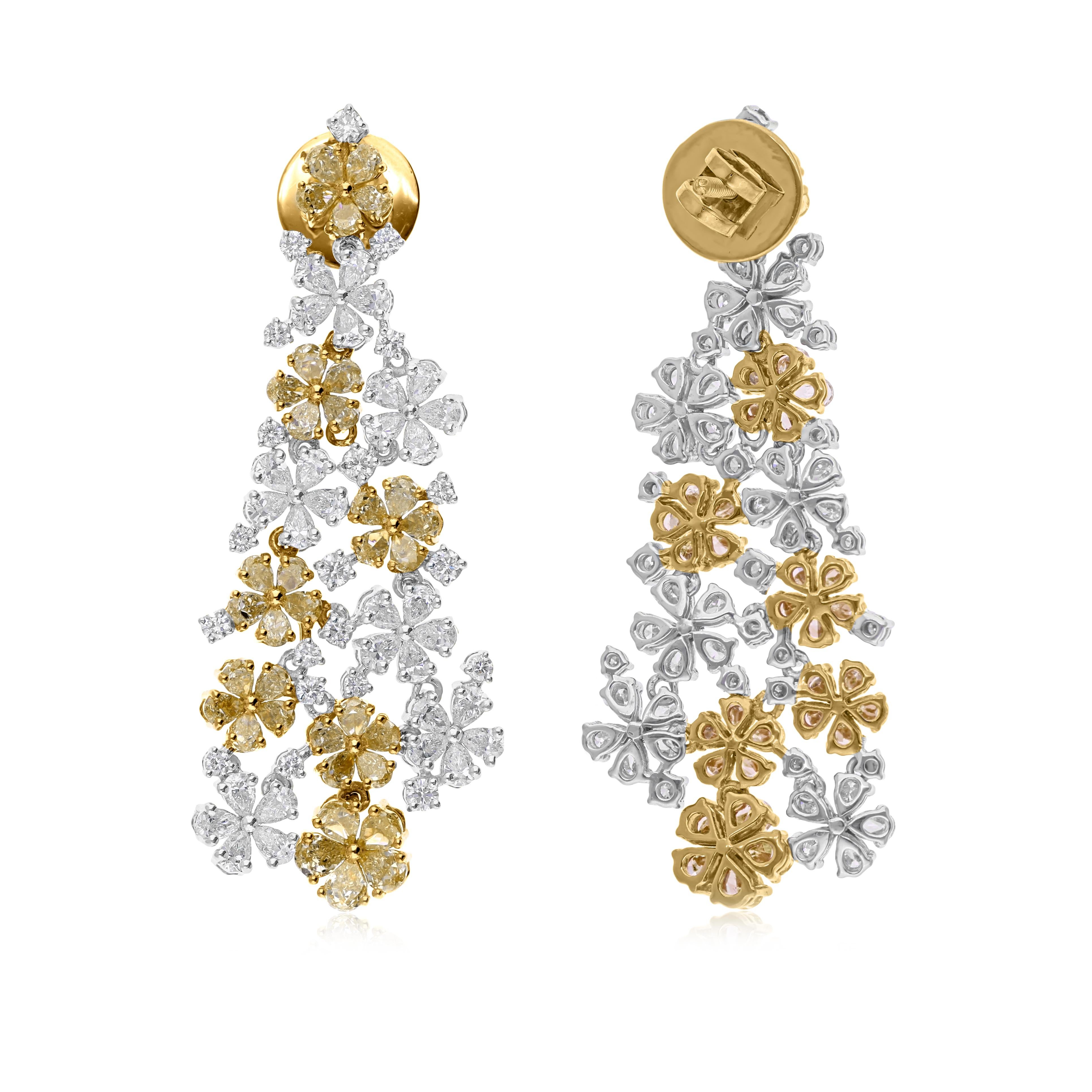 Suivez la vitrine de Spectrum Jewels pour découvrir la dernière collection et les pièces exclusives. Spectrum Jewels est fièrement classé parmi les meilleurs vendeurs sur 1stdibs avec des commentaires clients de 5 étoiles. Tous les articles