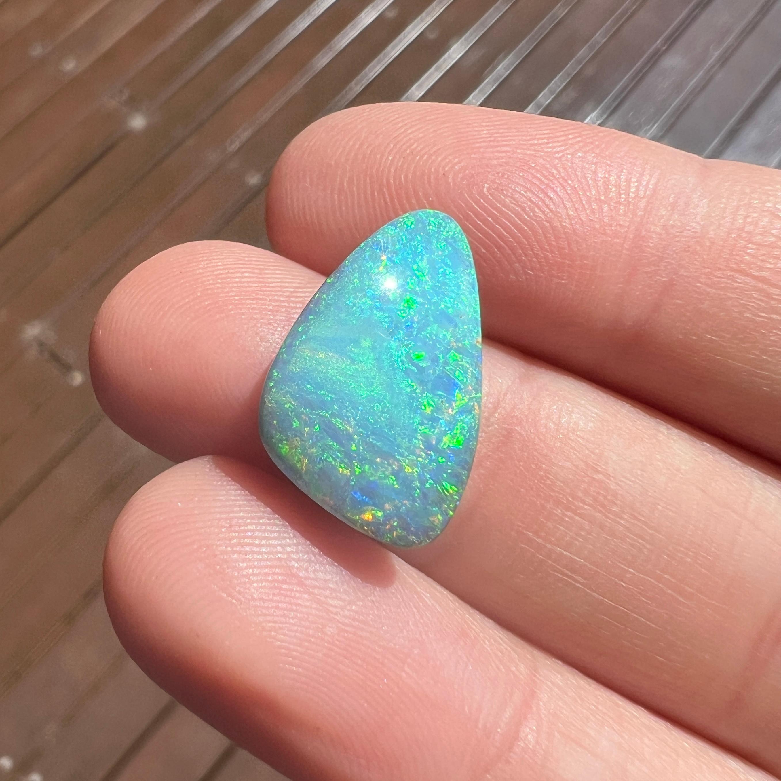 Women's Natural 7.66 Ct Australian green and pink boulder opal mined by Sue Cooper For Sale