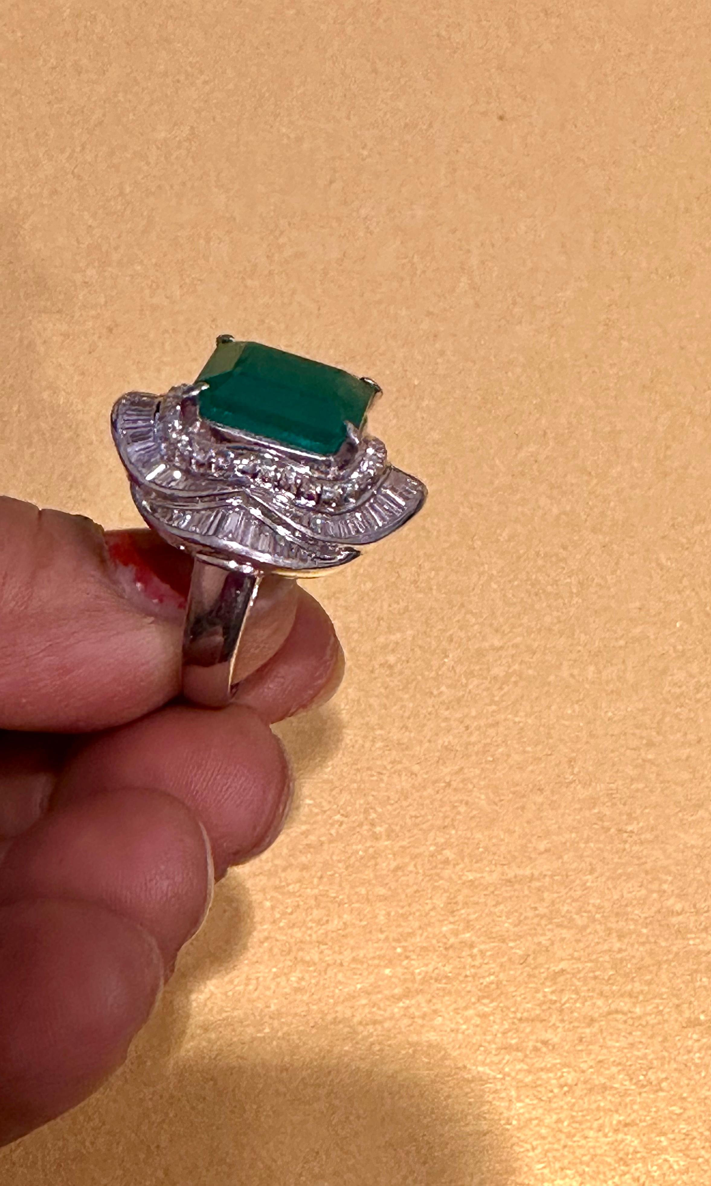Natural 8 Carat Emerald Cut Zambian Emerald & Diamond Ring in Platinum, Estate In Excellent Condition For Sale In New York, NY