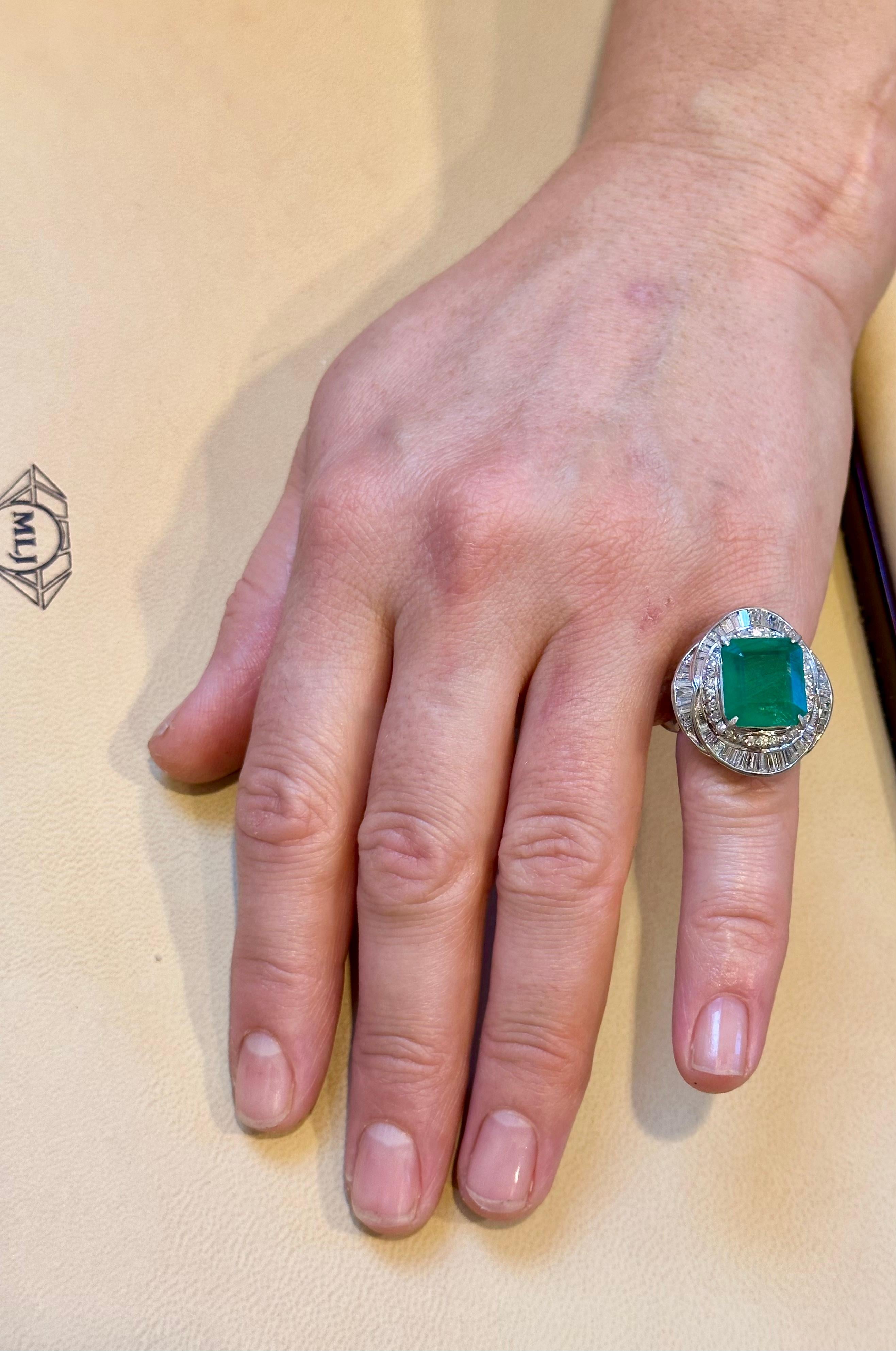 Natural 8 Carat Emerald Cut Zambian Emerald & Diamond Ring in Platinum, Estate For Sale 1