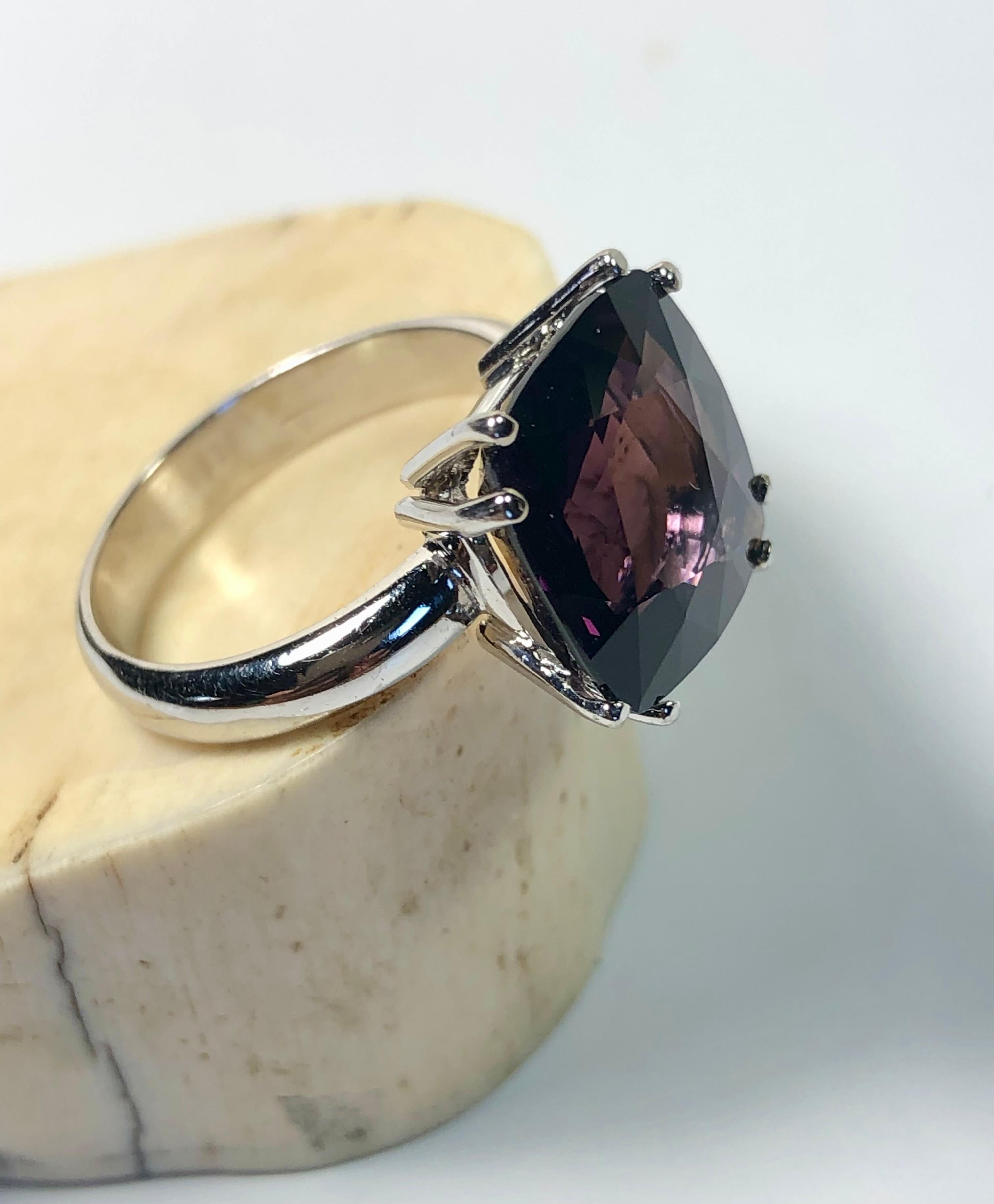 Natural 8.22 Carat Cushion Cut Purple Spinel Ring 18K White Gold Solitaire Ring For Sale 2