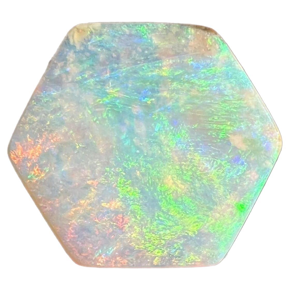 Natürlicher, 8.30 Karat australischer, pastellfarbener Boulder-Opal, abgebaut von Sue Cooper im Angebot