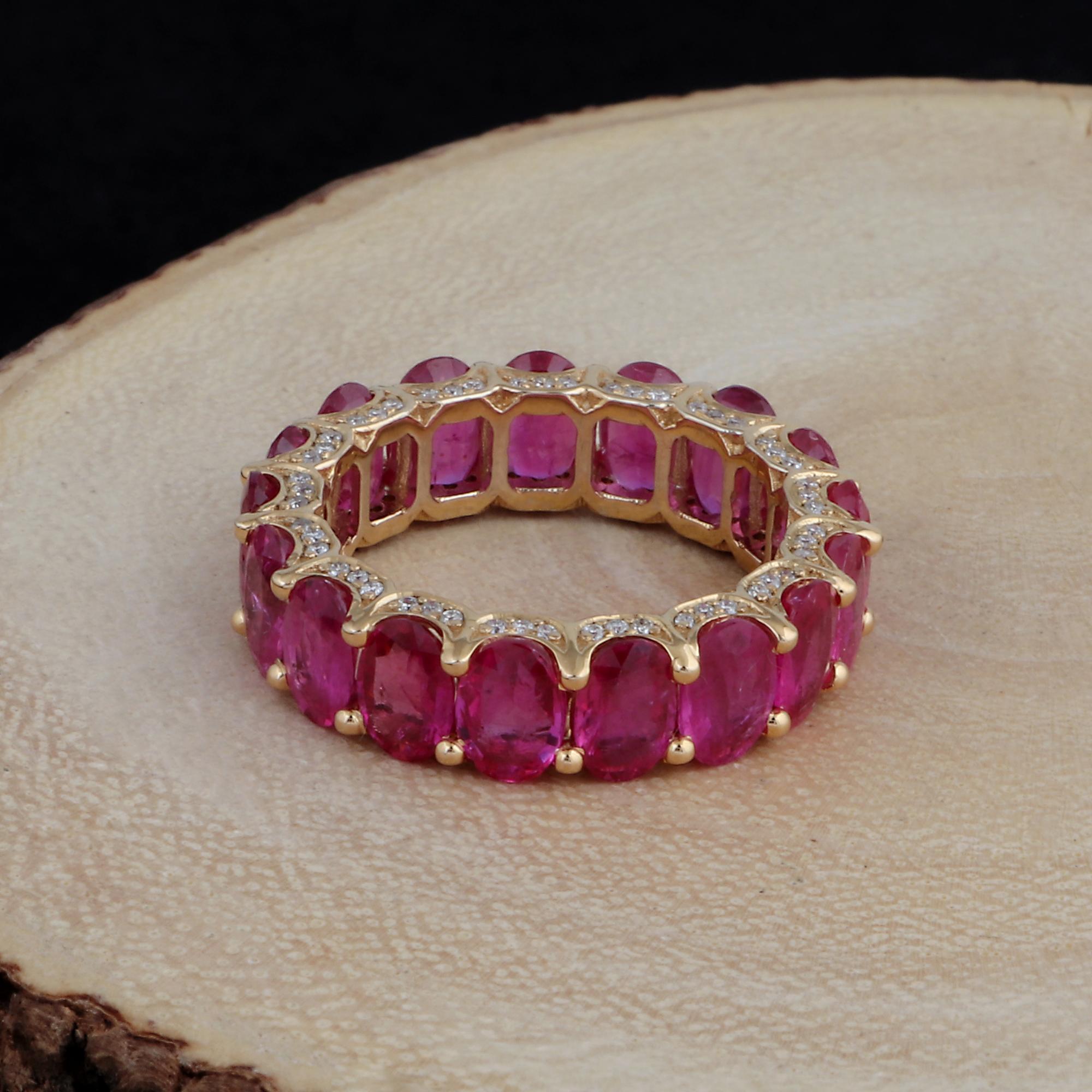 En vente :  Nature 8.39 Carat Ruby 0.40 Carat Diamond Eternity Band Ring 18k Yellow Gold 3