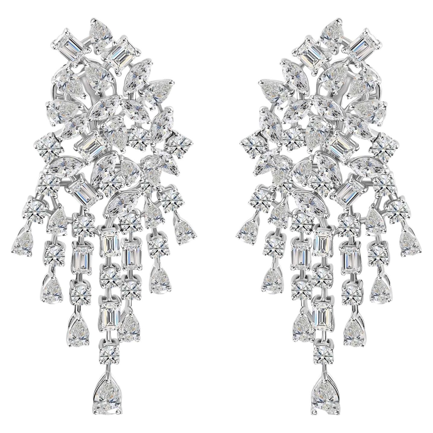 Pendientes colgantes de diamantes naturales de 8,42 quilates SI/H de oro blanco de 18 quilates Joyería fina