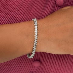 14 Karat White Gold Natural 8.55 Carat SI/H Pear Diamond Tennis Bracelet