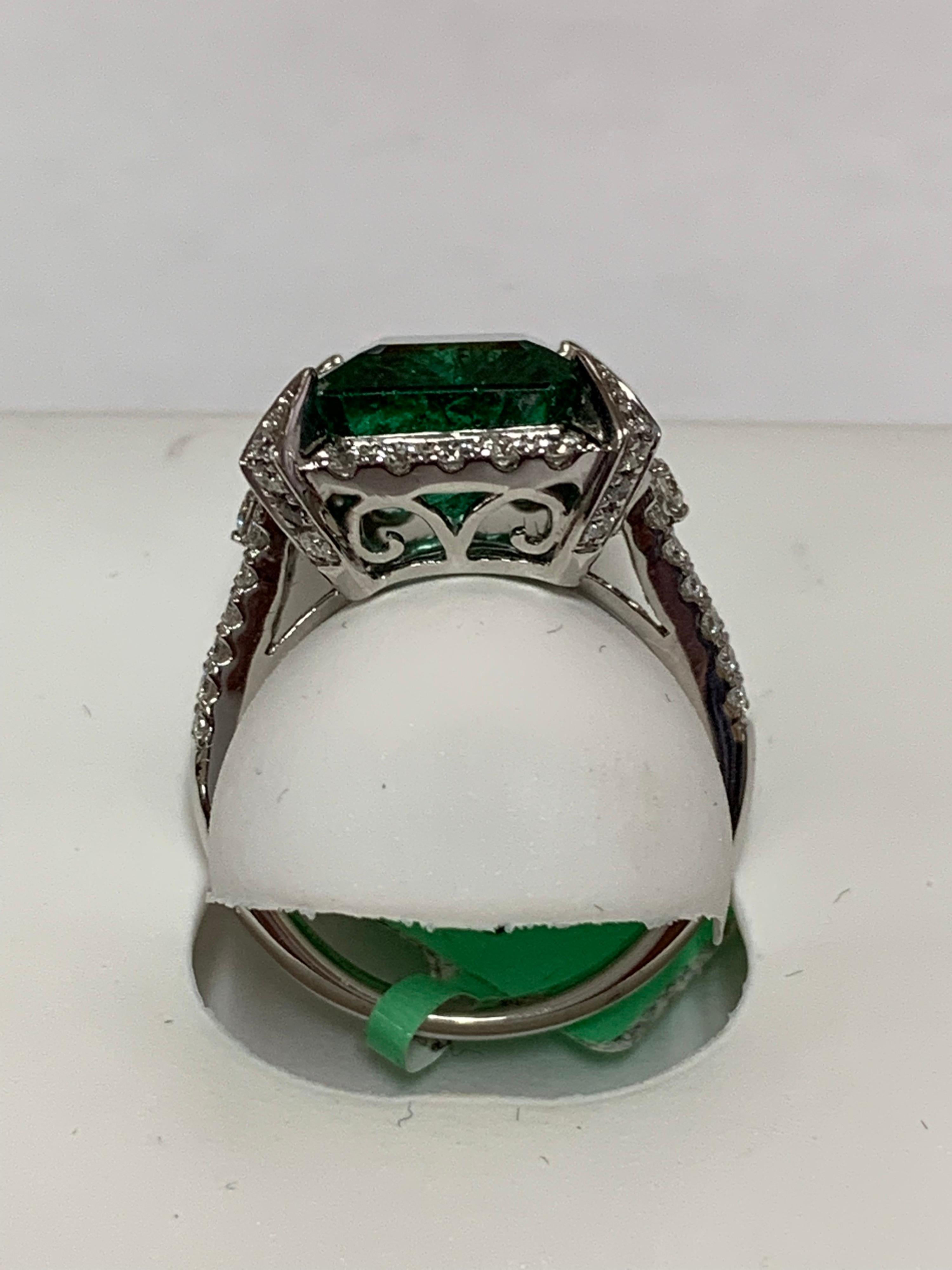 Contemporary Natural 8.63 Carat Emerald Diamonds Ring