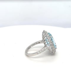 Anello cocktail con diamante acquamarina taglio ovale certificato GAI da 8,81 carati