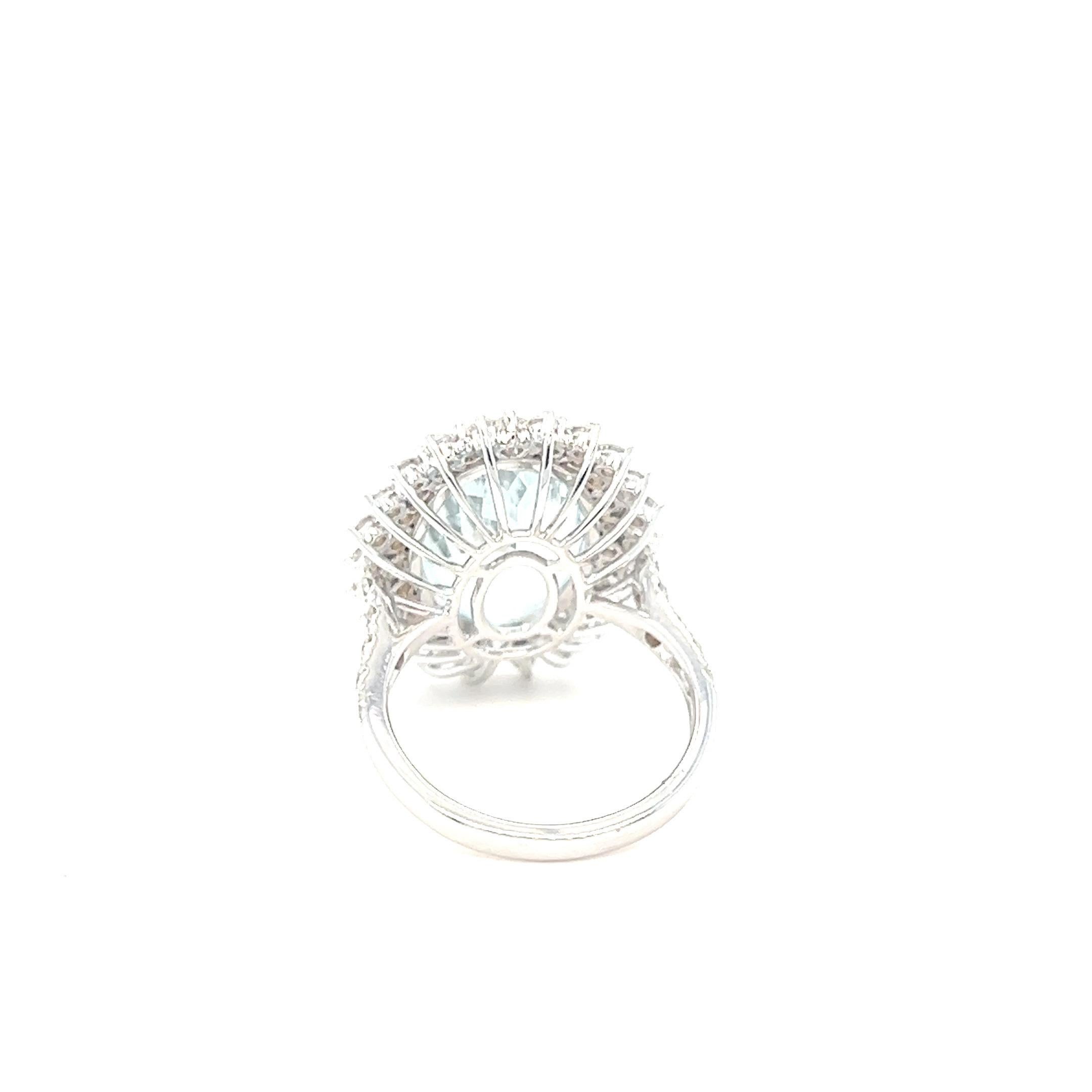 GAI Certified 8.81 Carat Oval Cut Aquamarine Diamond Cocktail Ring In New Condition For Sale In Trumbull, CT