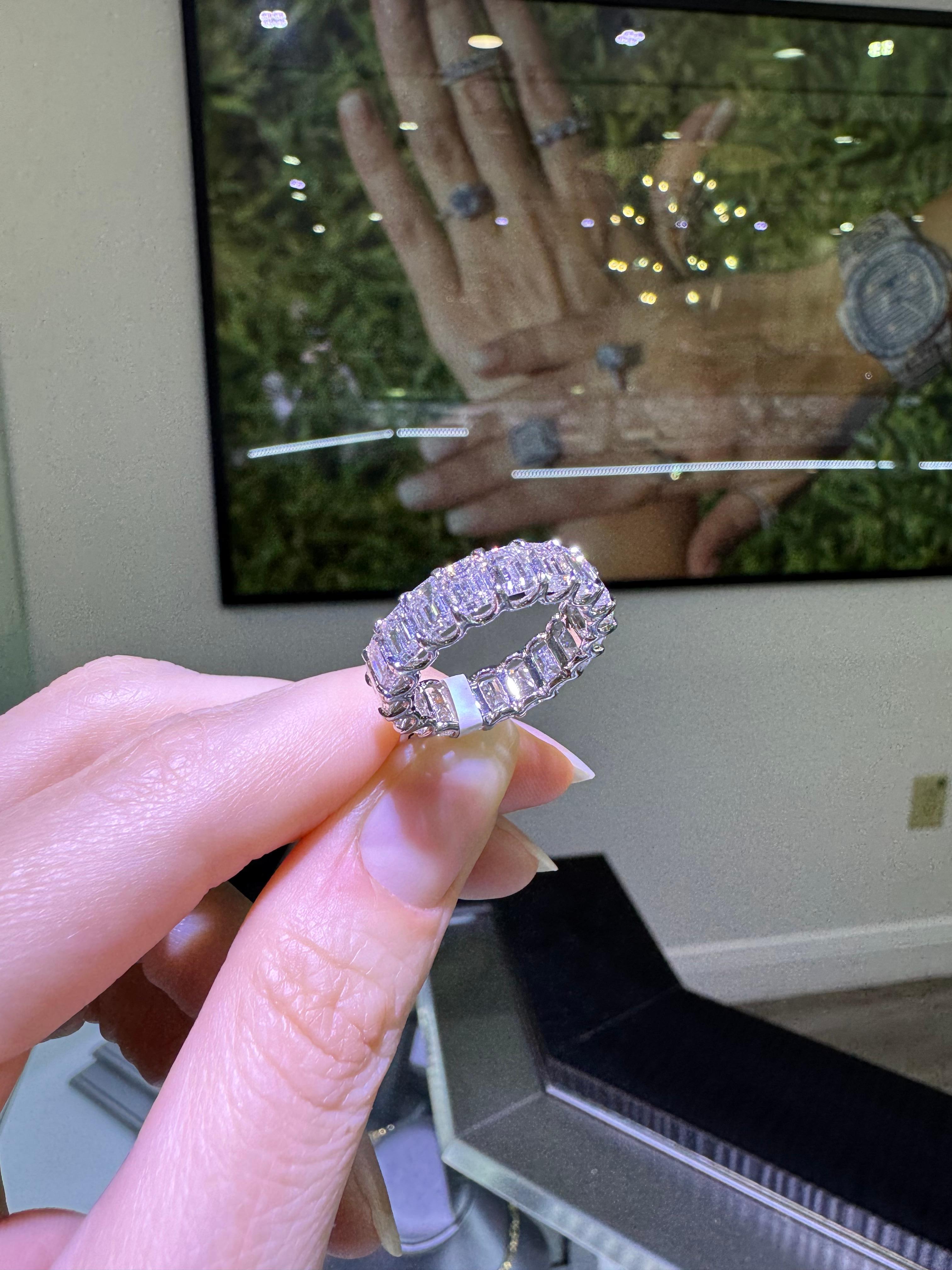 Natural 8.97 Carat Emerald Cut Diamond 14-Karat Eternity Band In Stock For Sale 2