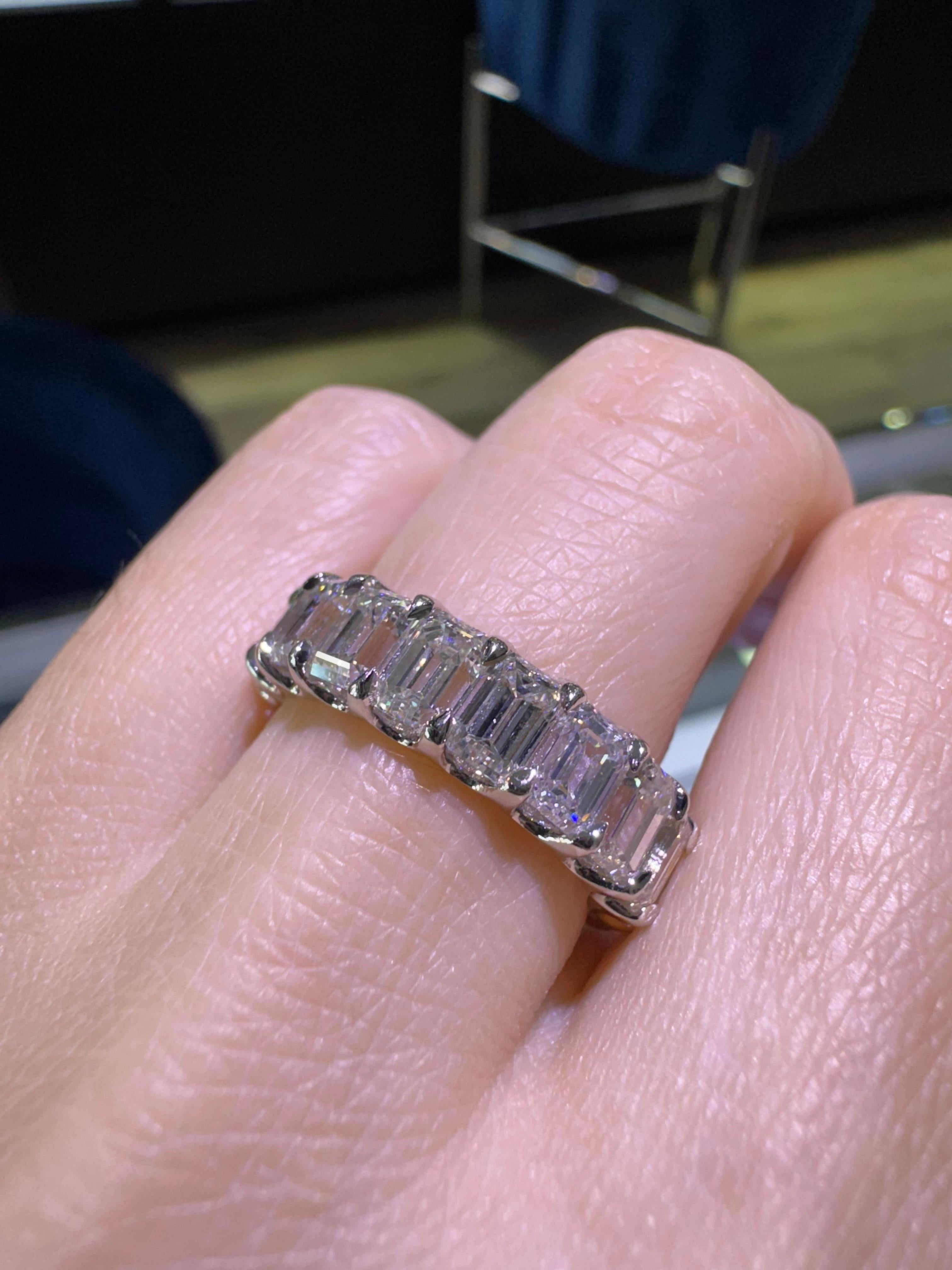 Natural 8.97 Carat Emerald Cut Diamond 14-Karat Eternity Band In Stock For Sale 3