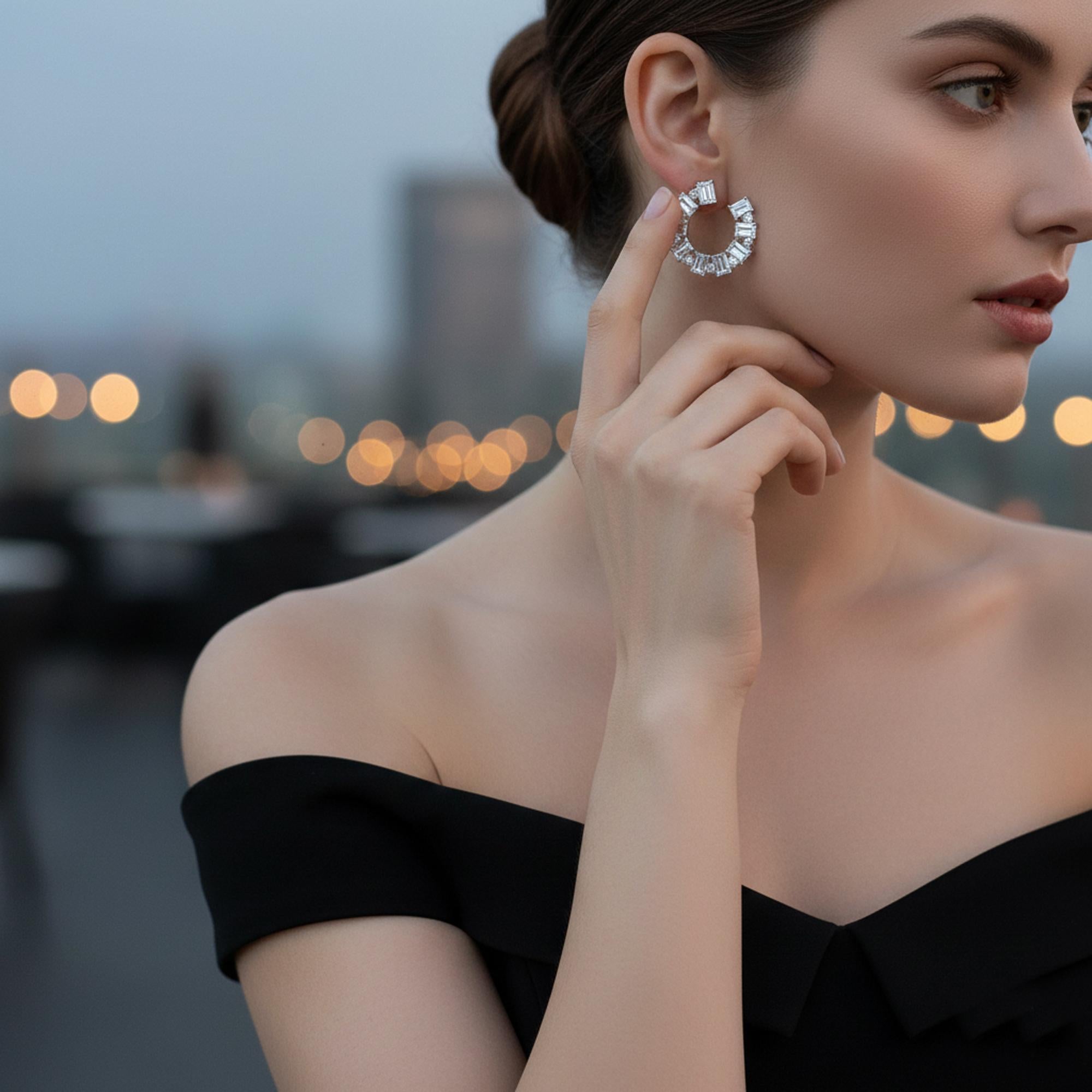 Pendientes de diamantes naturales talla esmeralda redondos SI/H de 8,98 quilates y oro blanco de 18 quilates Moderno en venta