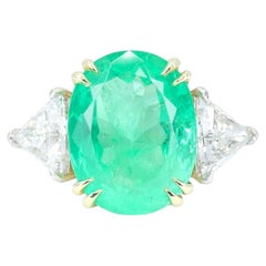 Natur 8ct. Smaragd-Diamant-Ring aus 18 Karat Gold und Platin, 6
