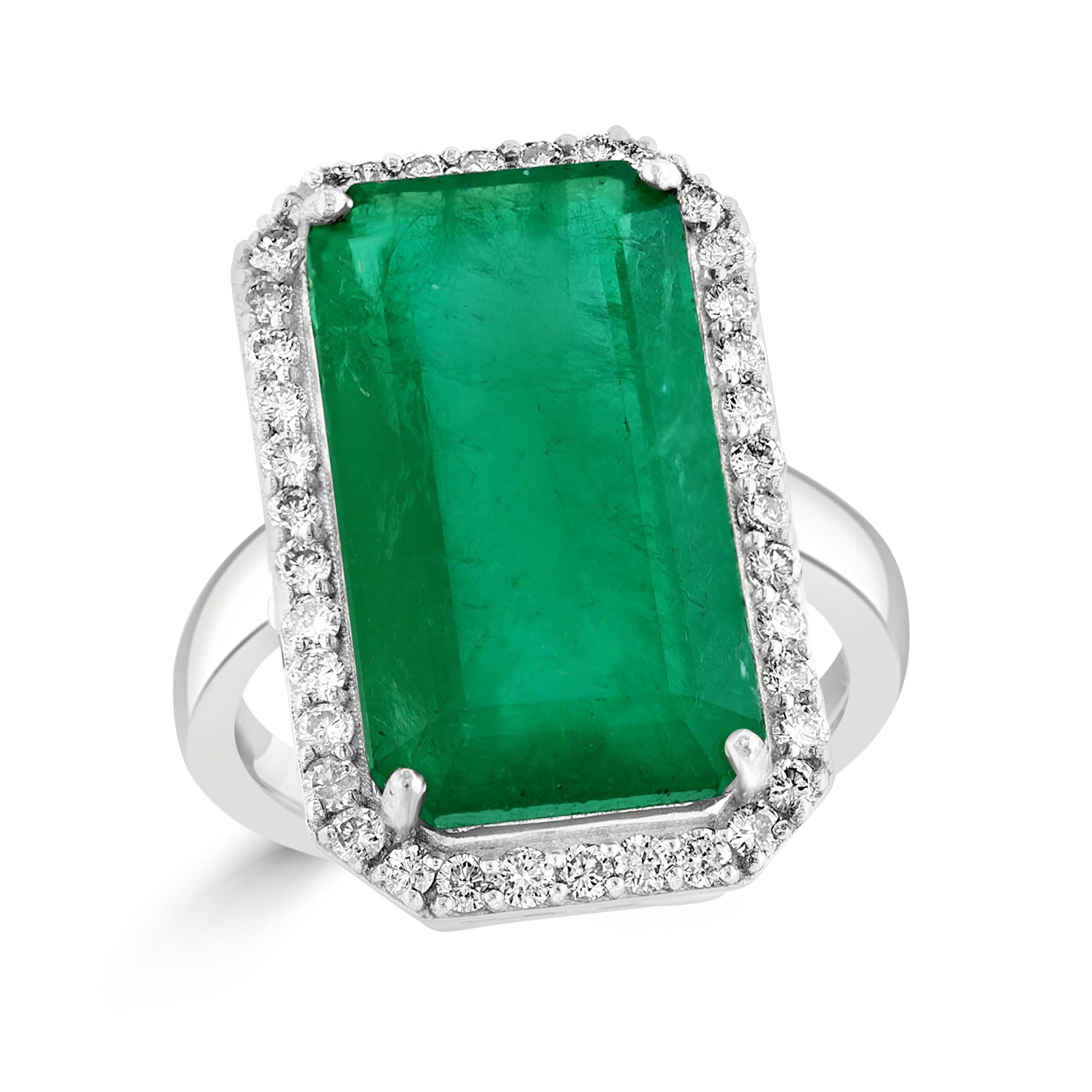 Natural 9 Carat Emerald Cut Zambian Emerald & Diamond Ring in 14 Kt White Gold 10