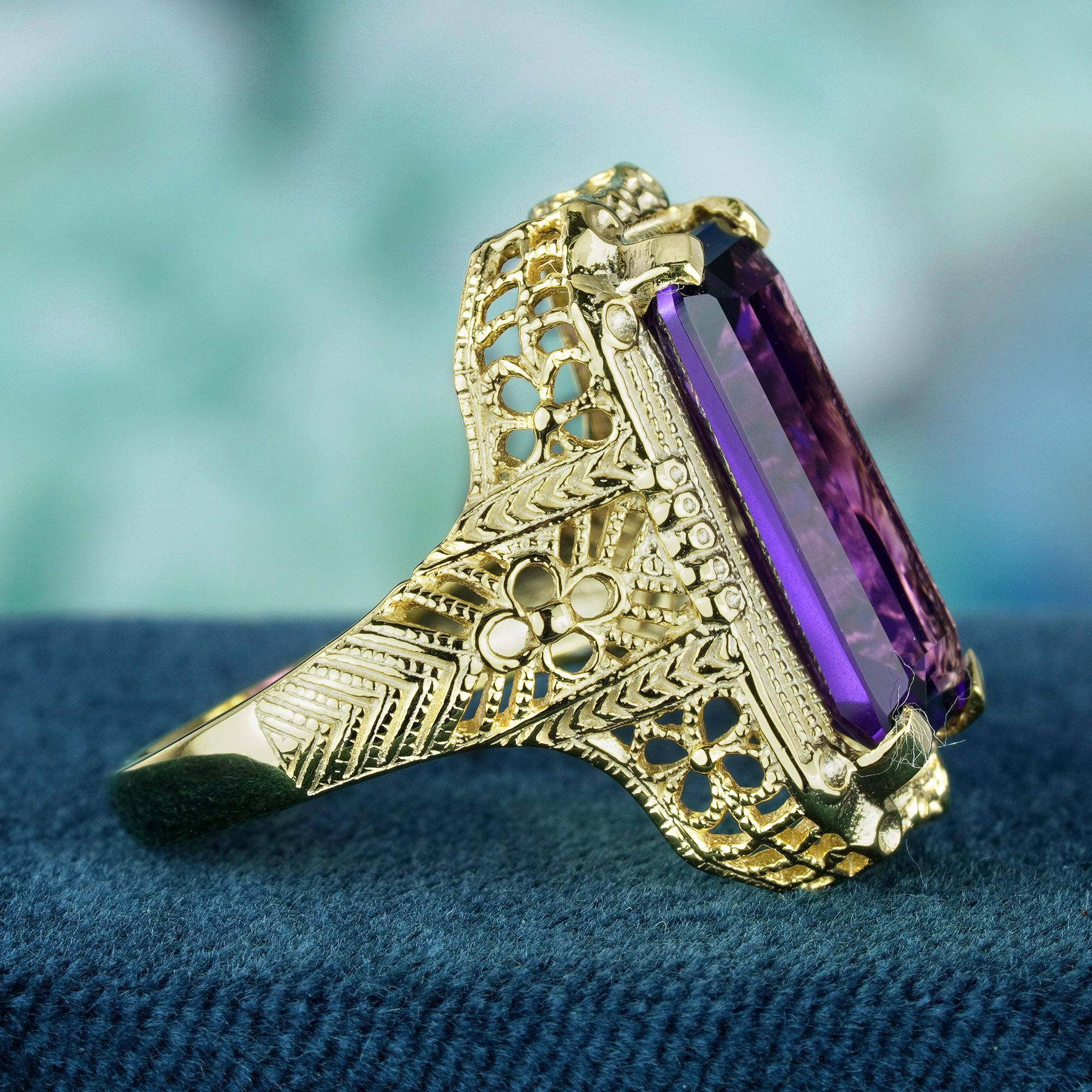 For Sale:  Natural 9 Ct. Emerald Cut Amethyst Vintage Style Filigree Ring in Solid 9K Yello 4