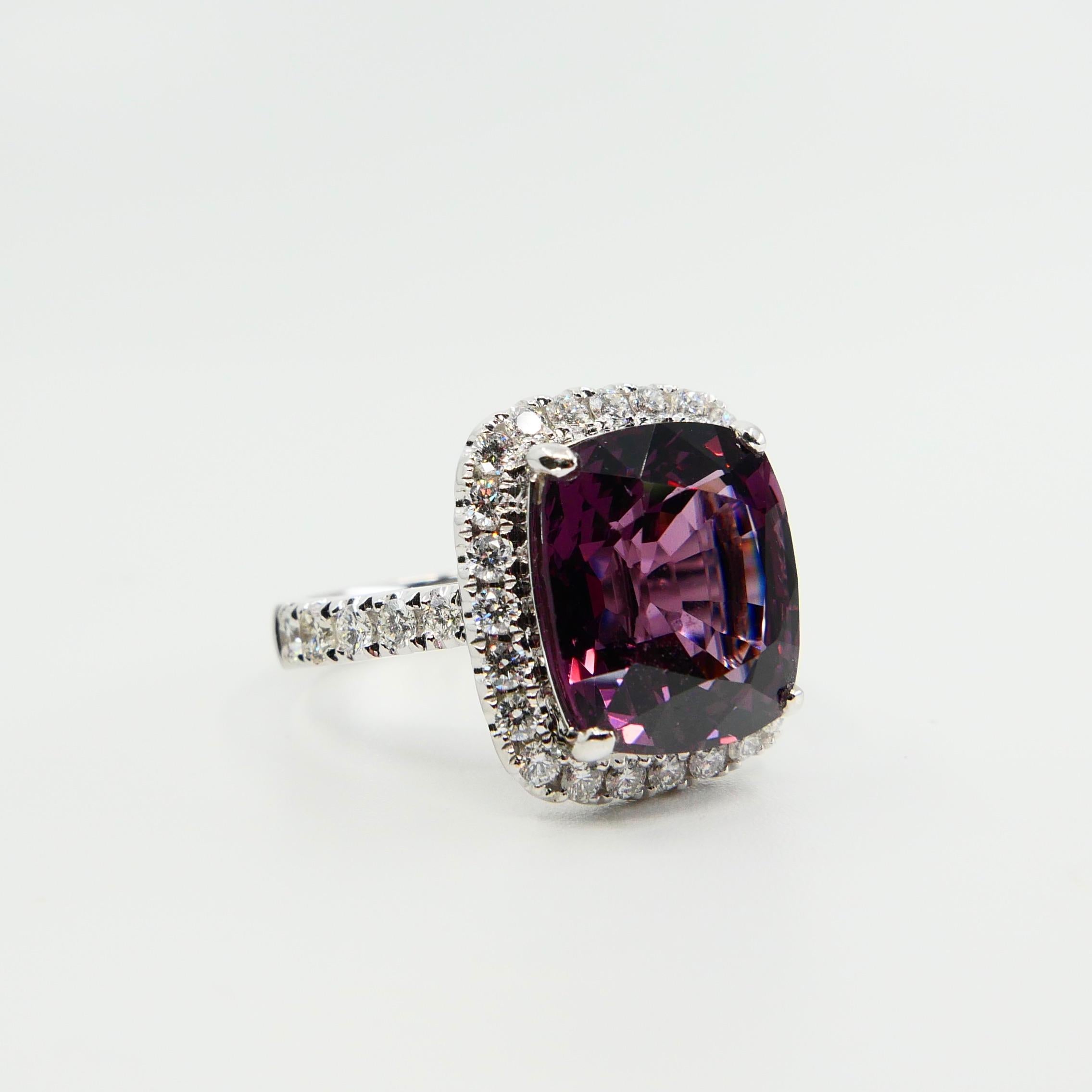 Certified Natural 9.18 Carat Vivid Purple No Heat Spinel & Diamond Cocktail Ring For Sale 6
