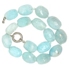 Natural 950cttw Aquamarine Necklace, 18 Inch, 16 Oval Aquamarines, Knot, Toggle