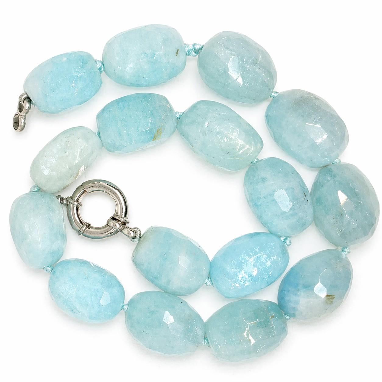 Natural 950cttw Aquamarine Necklace, 18 Inch, 16 Oval Aquamarines, Knot, Toggle