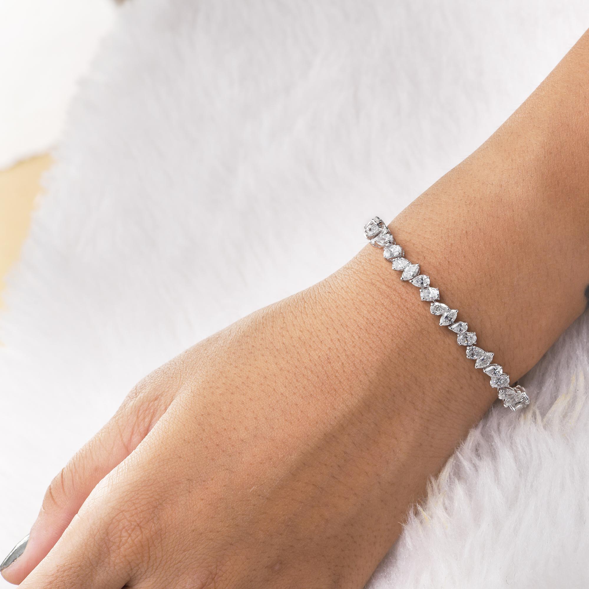 Oval Cut Natural 9.67 Carat Multi Diamond Bracelet 18 Karat White Gold Handmade Jewelry For Sale