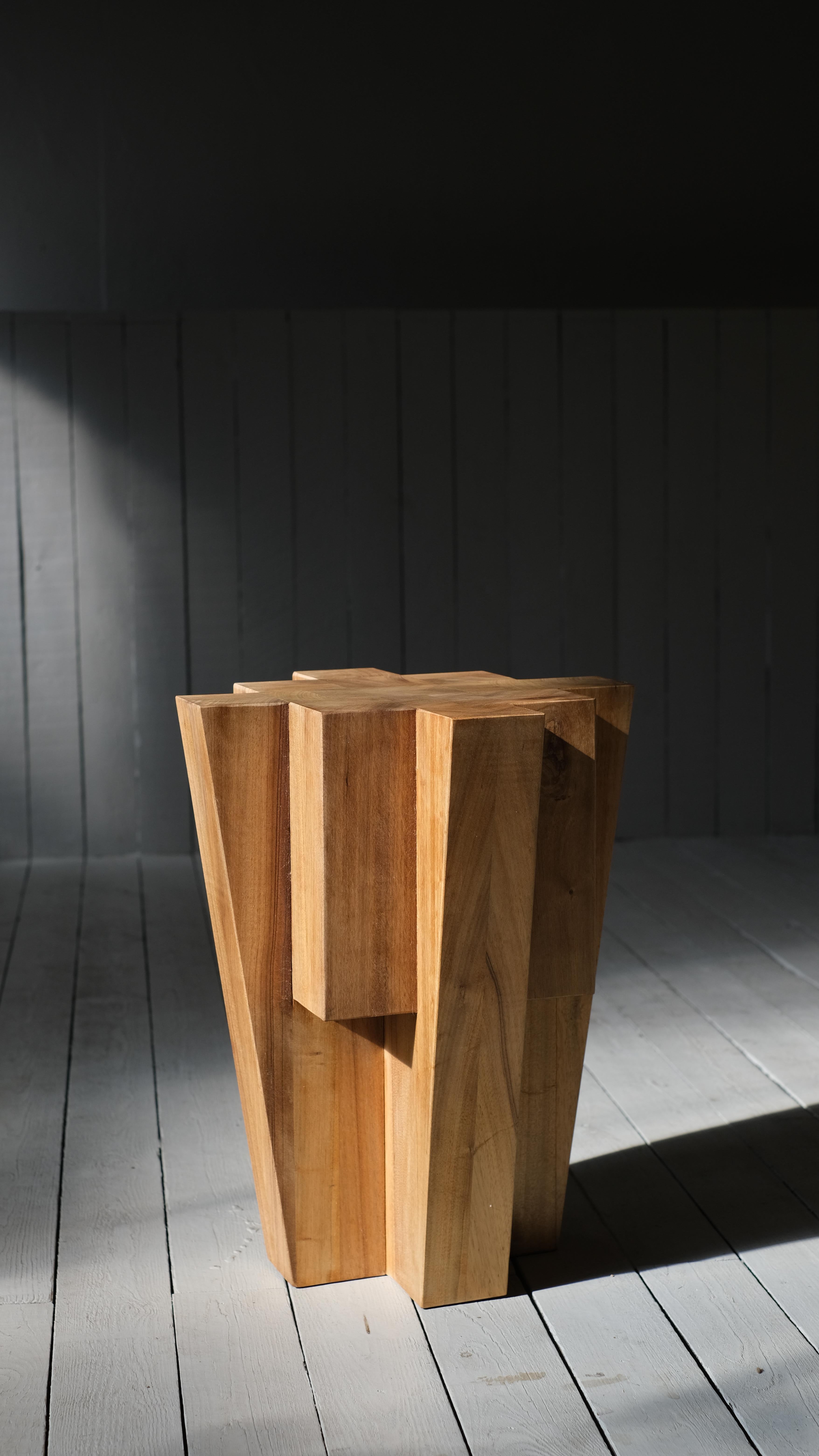 Natural African Walnut Bunker Side Table by Arno Declercq
Dimensions: D 45 x W 45 x H 50 cm. 
Materials: African Walnut.

Arno Declercq
Belgian designer and art dealer who makes bespoke objects with passion for design, atmosphere, history and craft.