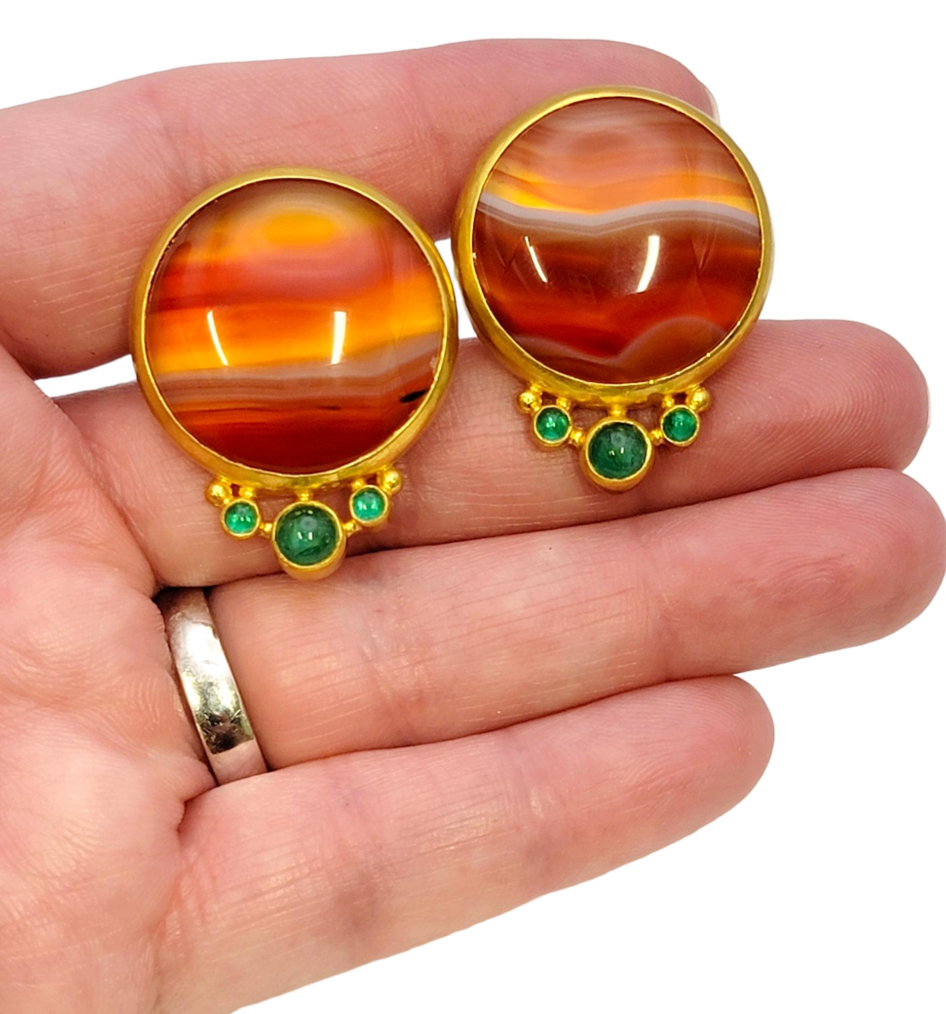 Natural Agate and Emerald Cabochon Disc Pierced Earrings in 22 Karat Yellow Gold For Sale 8