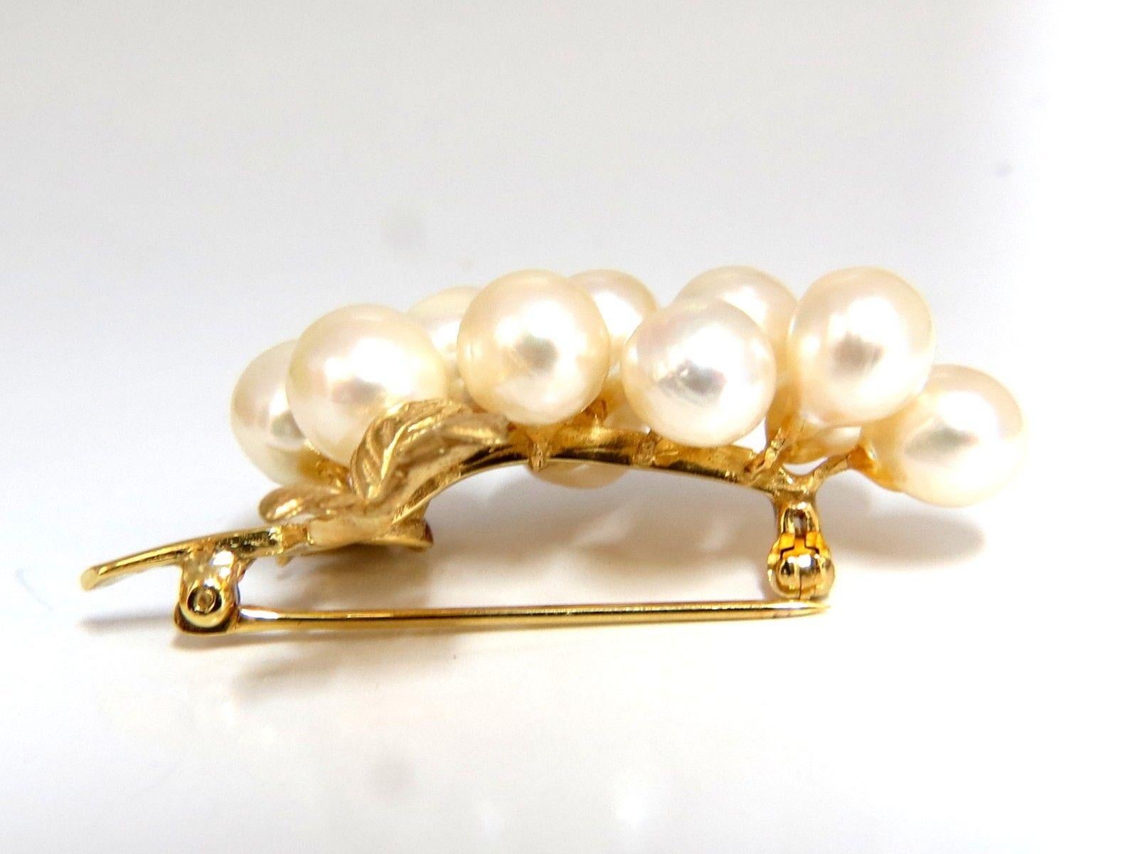 vintage pearl brooch