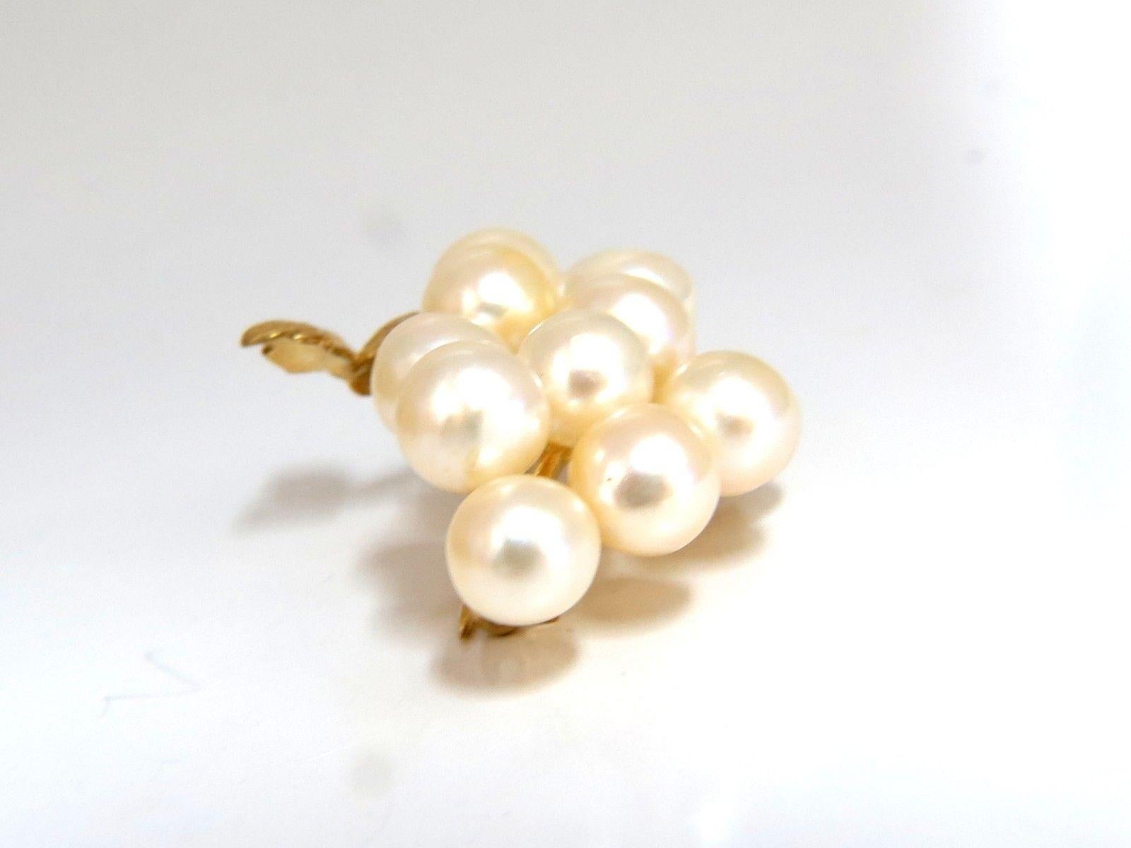 Natural Akoya Pearl Brooch Pin 14 Karat Vintage In Excellent Condition In New York, NY