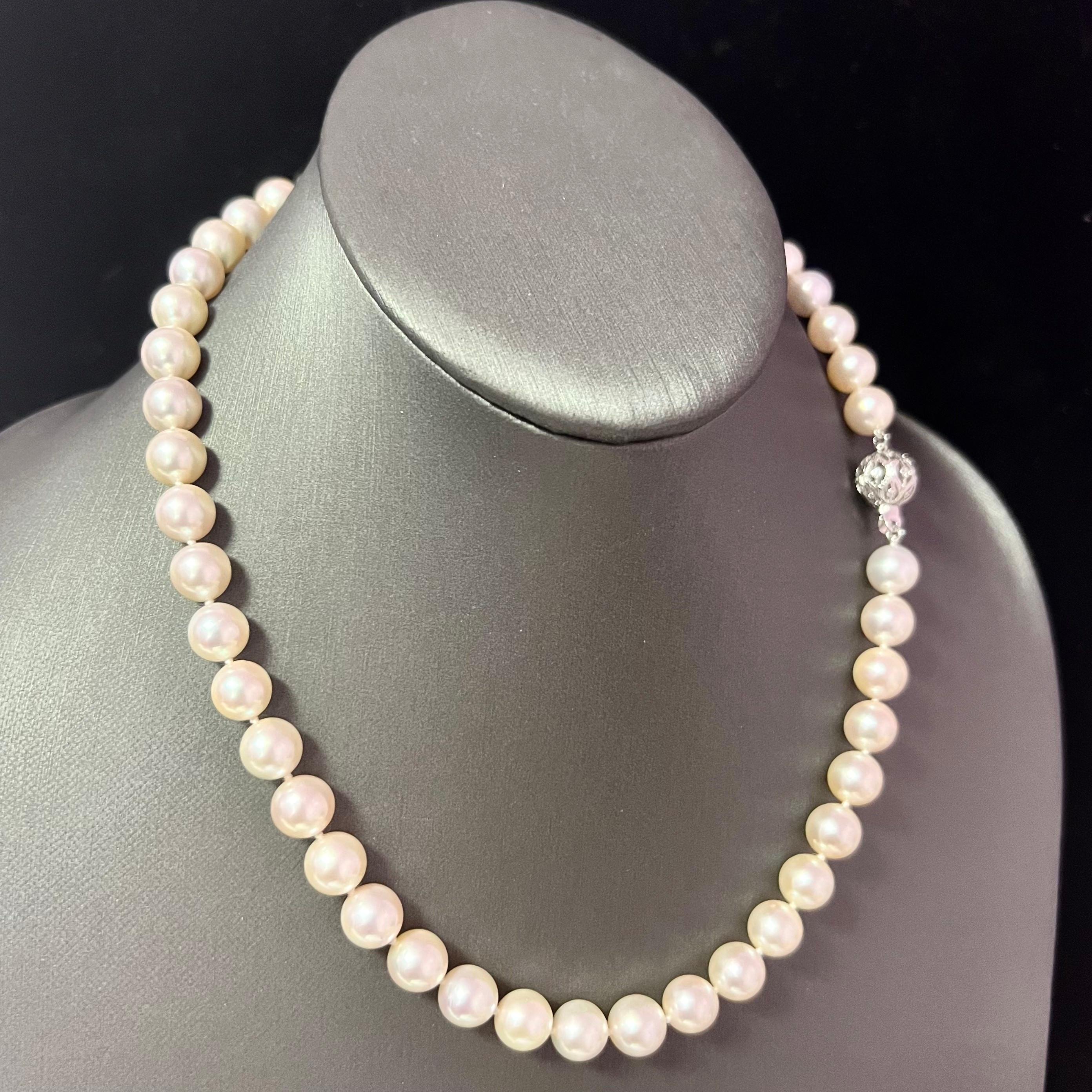 Fine Quality Japanese Saltwater Akoya Pearl Diamond Necklace 18